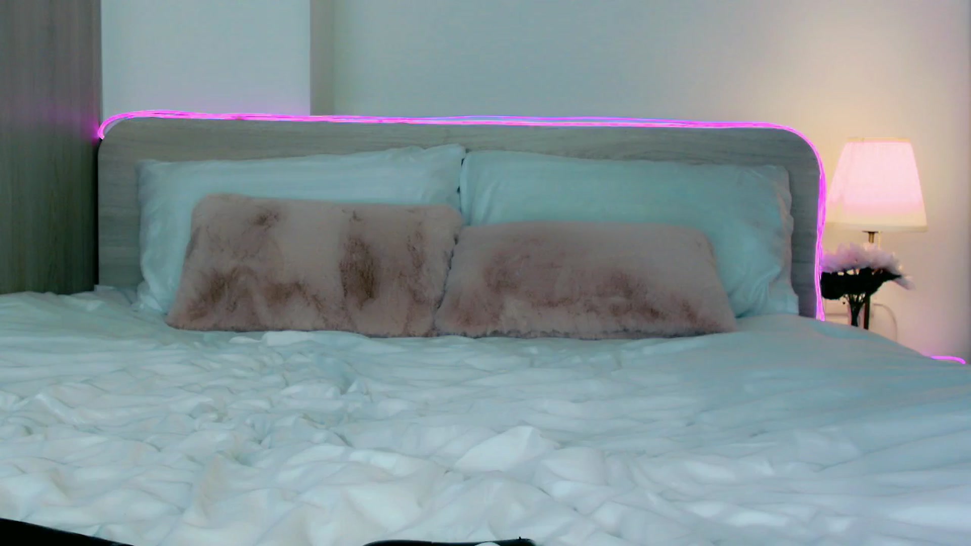 Gallery image thumbnail from mia4sin's myfreecams stream on, 04/21/2026, 11:33 image 20 of 20