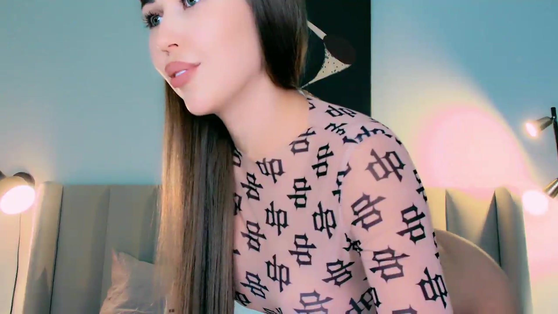 Gallery image thumbnail from mia4sin's myfreecams stream on, 05/21/2026, 22:51 image 6 of 20