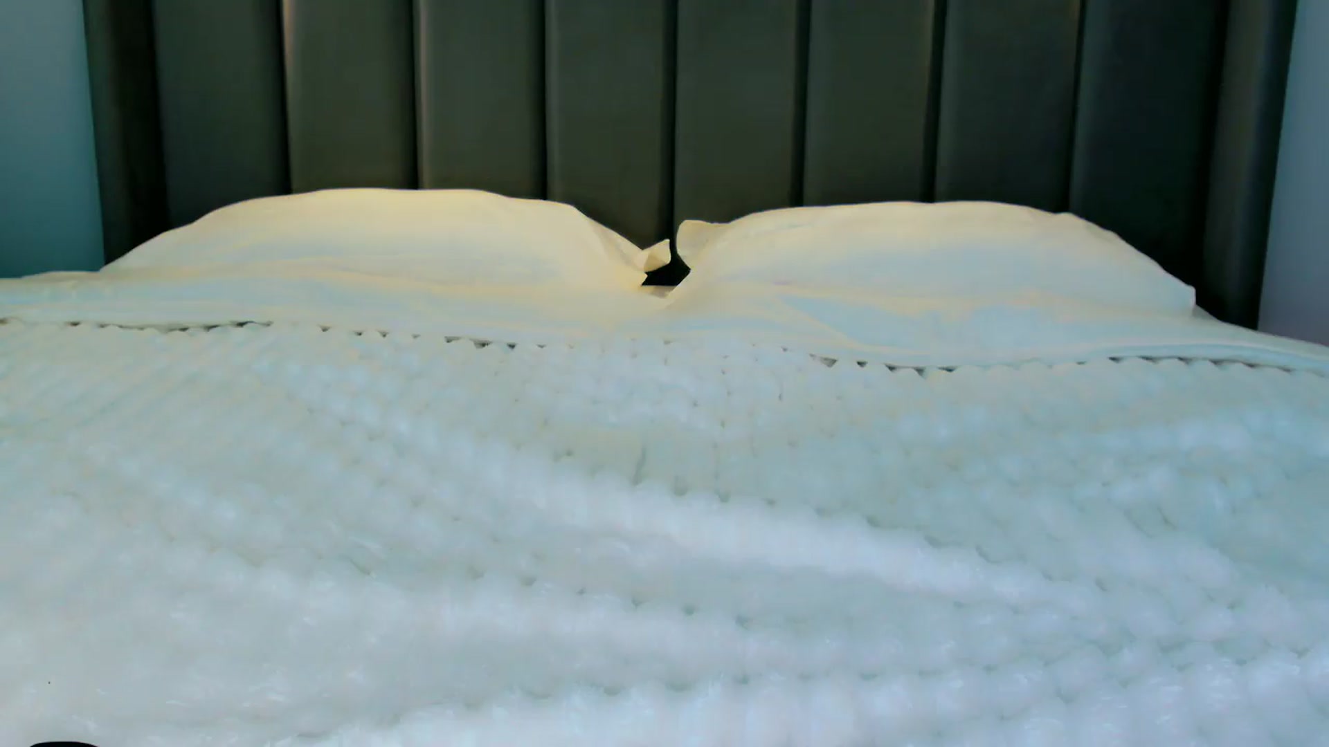 Gallery image thumbnail from mia4sin's myfreecams stream on, 06/03/2026, 15:40 image 12 of 20
