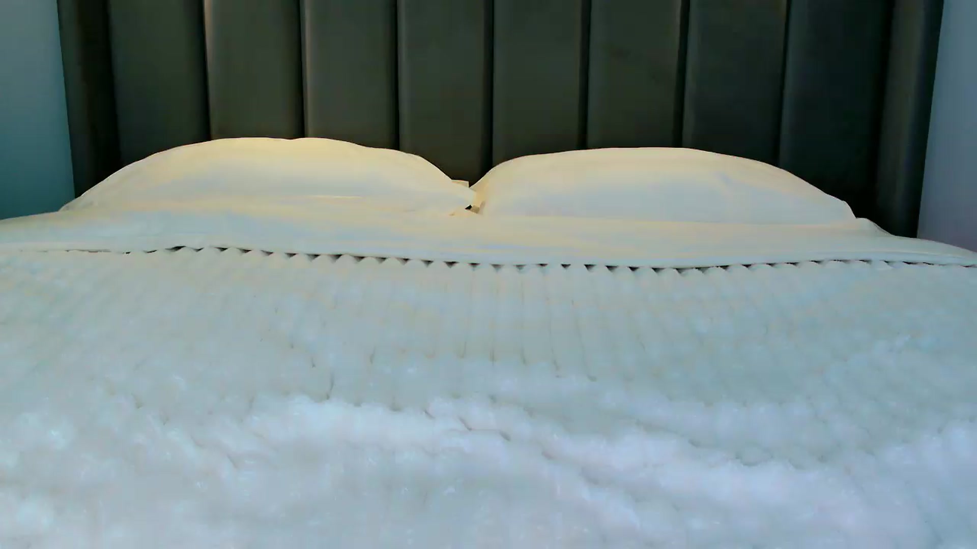 Gallery image thumbnail from mia4sin's myfreecams stream on, 06/08/2026, 11:17 image 2 of 20