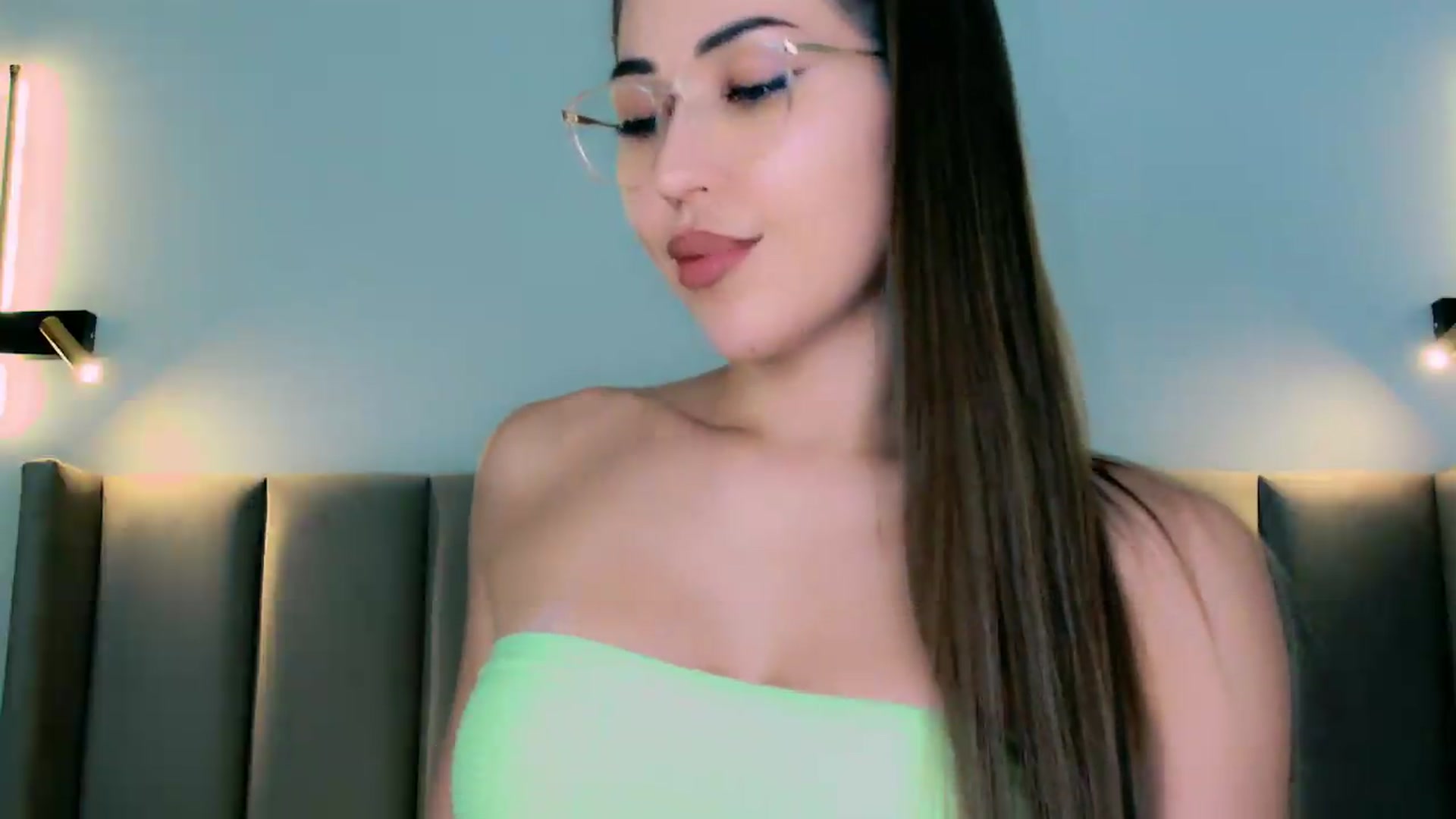 Gallery image thumbnail from mia4sin's myfreecams stream on, 06/11/2026, 12:57 image 10 of 20