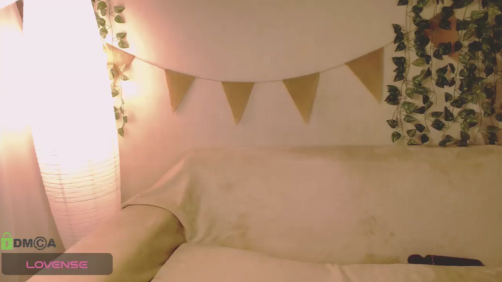 Gallery image thumbnail from mia__more_'s myfreecams stream on, 10/13/2025, 13:59 image 10 of 20