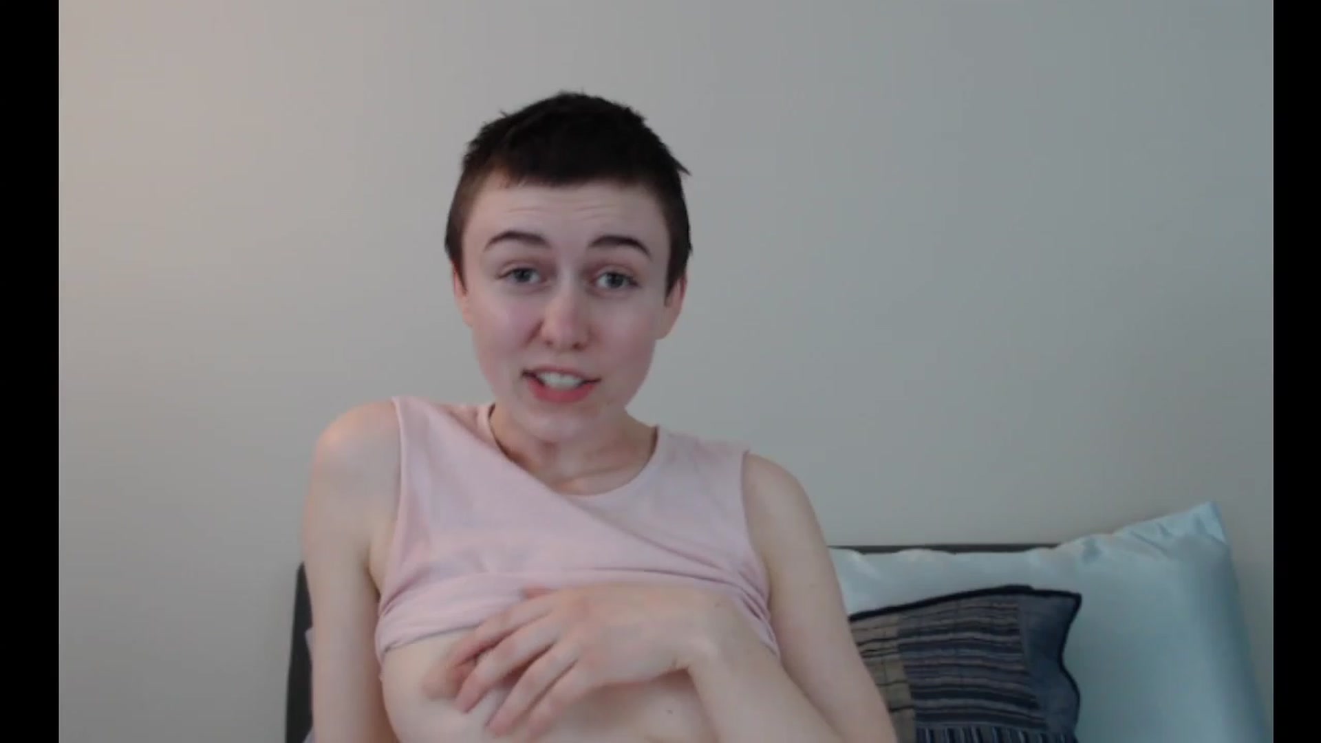 Gallery image thumbnail from mia_costa's myfreecams stream on, 11/14/2022, 23:42 image 9 of 20