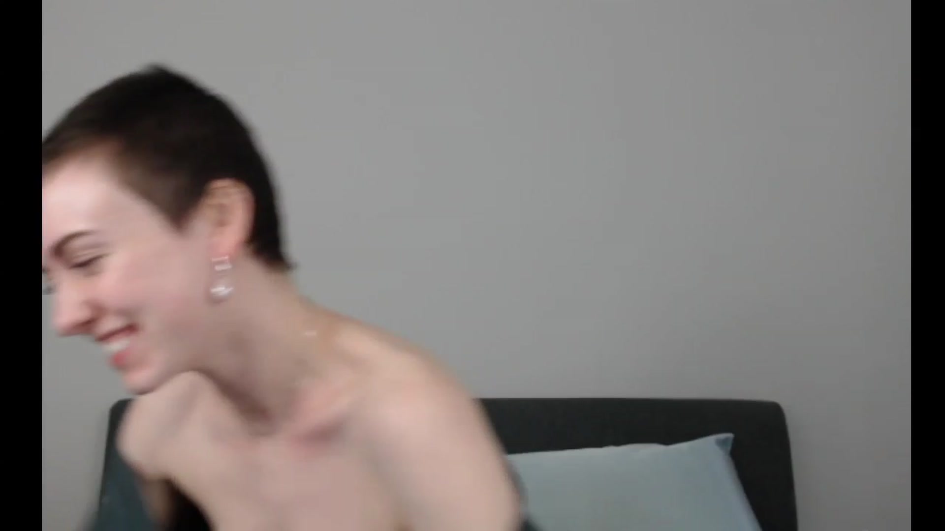 Gallery image thumbnail from mia_costa's myfreecams stream on, 11/18/2022, 21:17 image 20 of 20