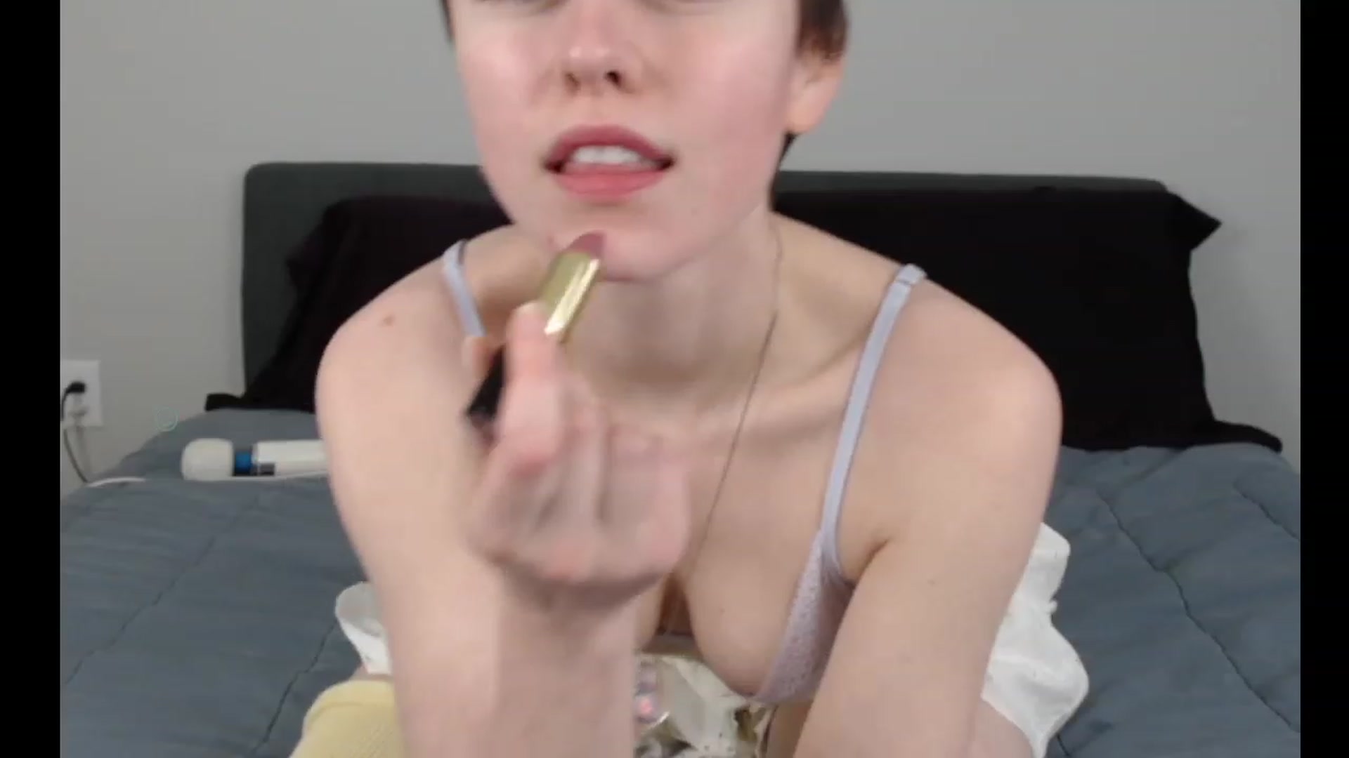 Gallery image thumbnail from mia_costa's myfreecams stream on, 12/09/2022, 20:33 image 6 of 20