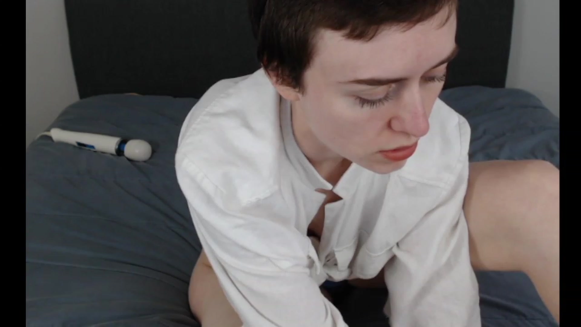 Gallery image thumbnail from mia_costa's myfreecams stream on, 01/17/2023, 20:55 image 14 of 20