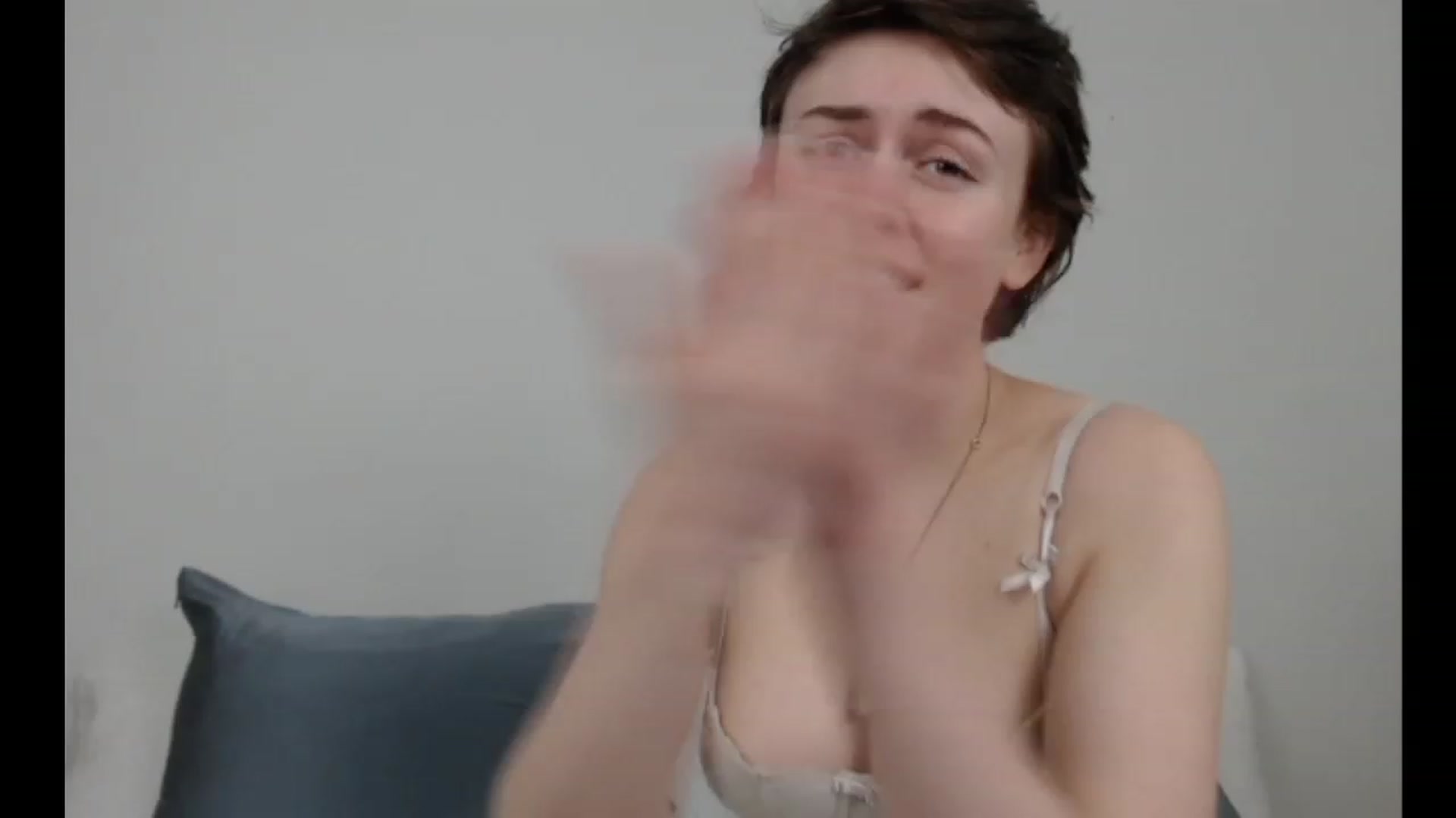 Gallery image thumbnail from mia_costa's myfreecams stream on, 04/12/2023, 16:59 image 20 of 20