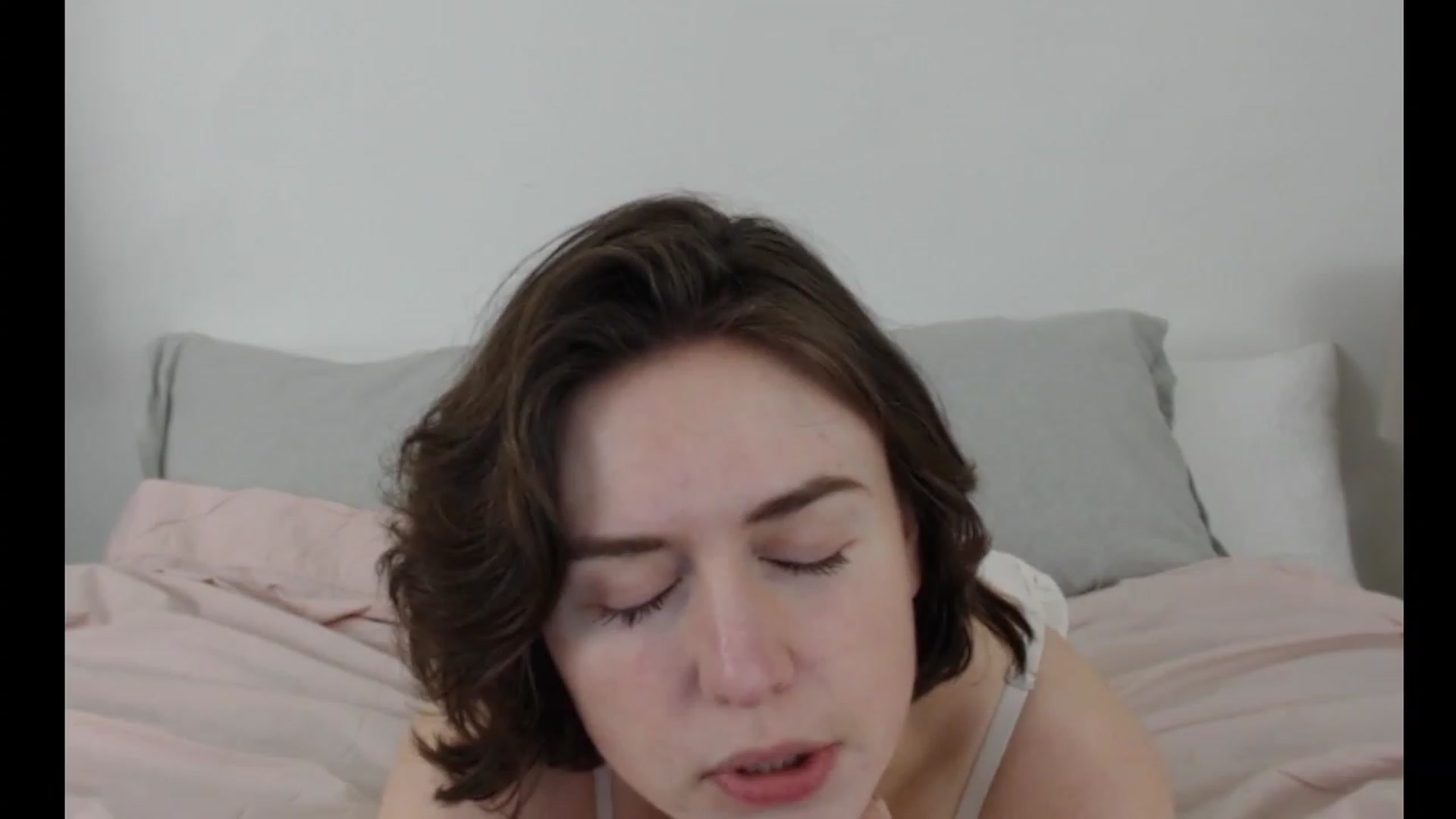 Gallery image thumbnail from mia_costa's myfreecams stream on, 12/13/2023, 21:37 image 5 of 20