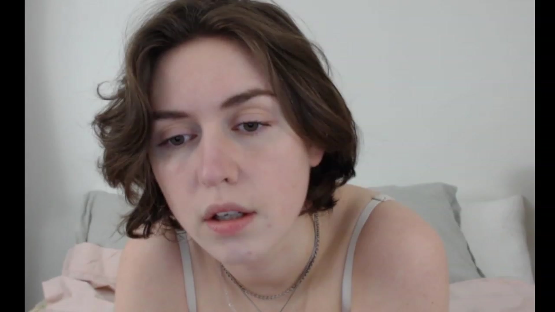 Gallery image thumbnail from mia_costa's myfreecams stream on, 12/13/2023, 21:37 image 11 of 20