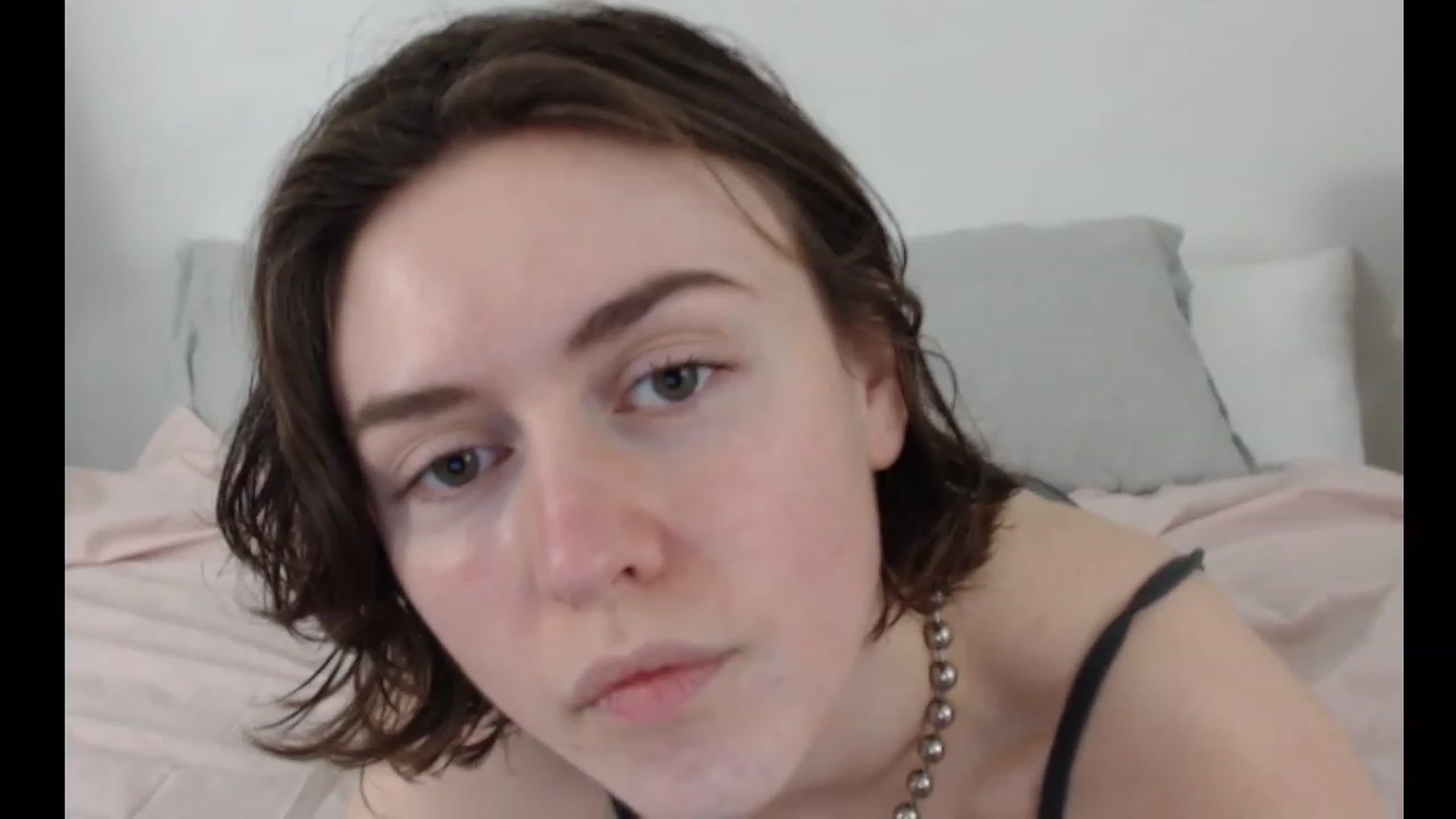Gallery image thumbnail from mia_costa's myfreecams stream on, 12/14/2023, 20:18 image 19 of 20