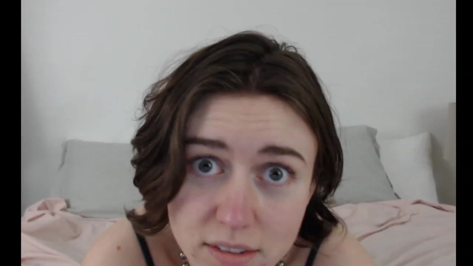 Gallery image thumbnail from mia_costa's myfreecams stream on, 12/14/2023, 22:04 image 20 of 20