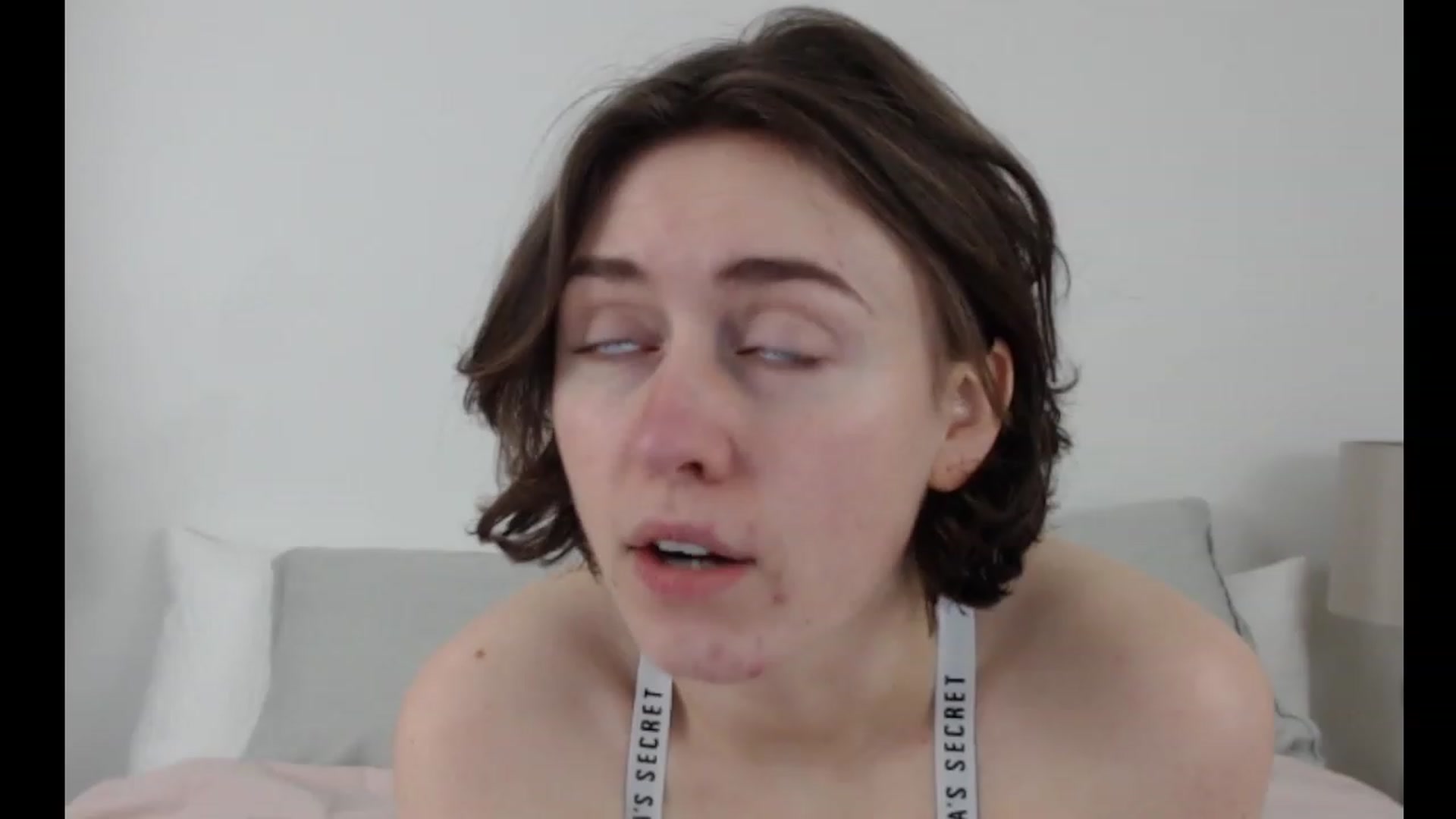 Gallery image thumbnail from mia_costa's myfreecams stream on, 12/18/2023, 22:44 image 3 of 20