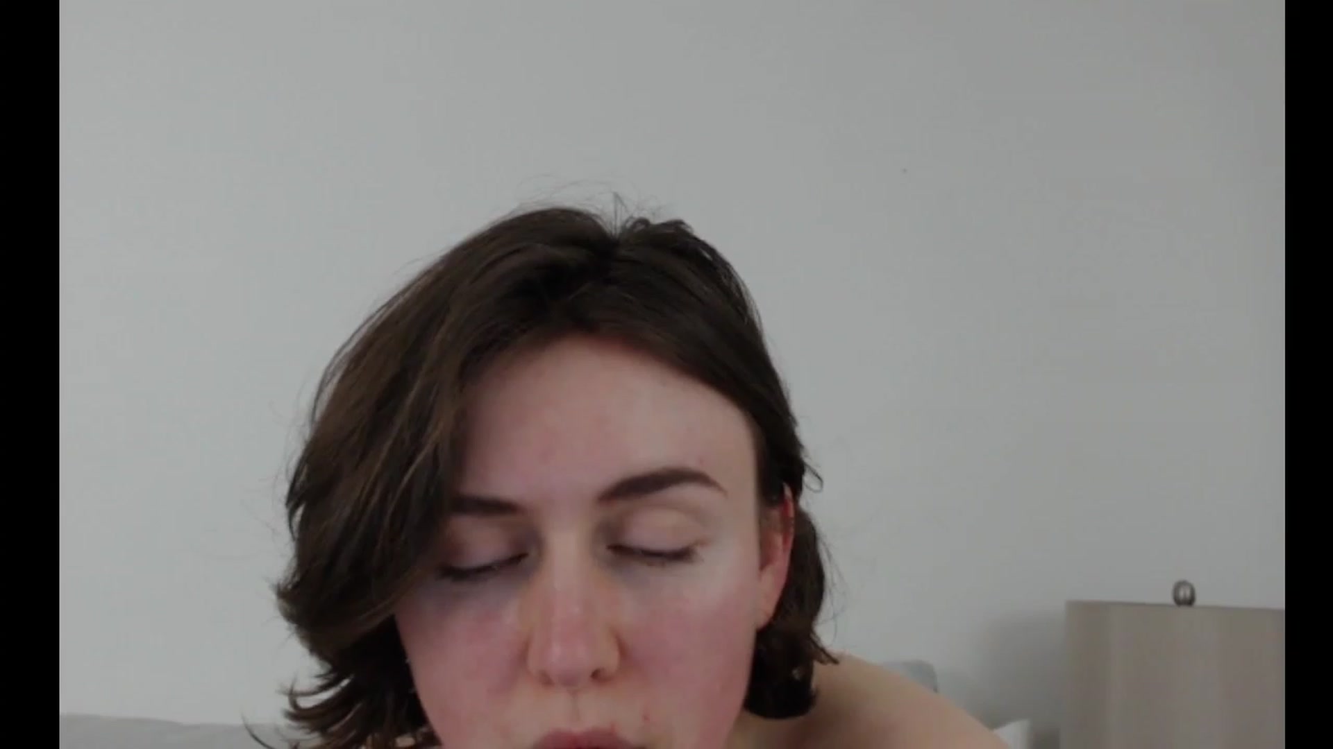 Gallery image thumbnail from mia_costa's myfreecams stream on, 12/18/2023, 23:03 image 19 of 20