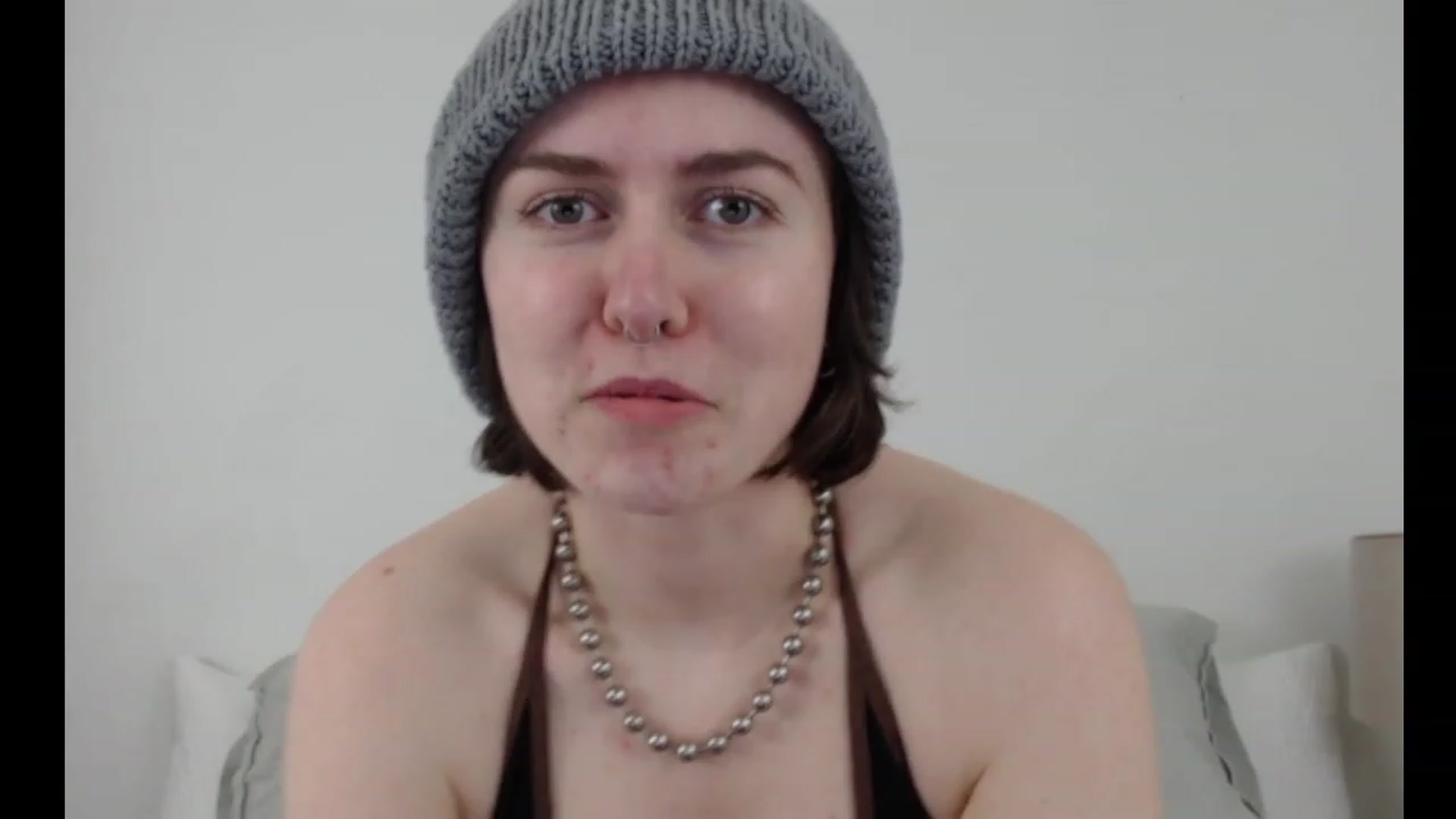 Gallery image thumbnail from mia_costa's myfreecams stream on, 01/06/2024, 22:45 image 5 of 20
