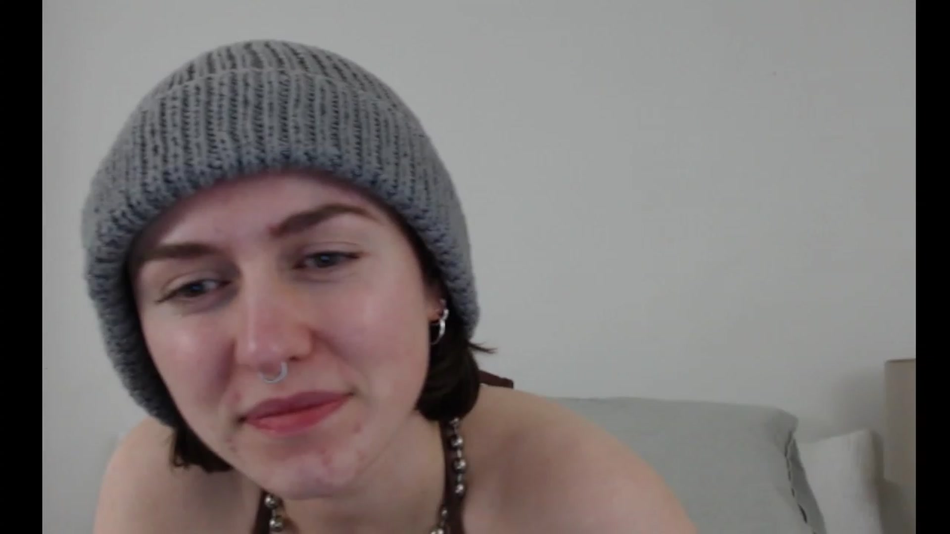 Gallery image thumbnail from mia_costa's myfreecams stream on, 01/06/2024, 22:45 image 14 of 20