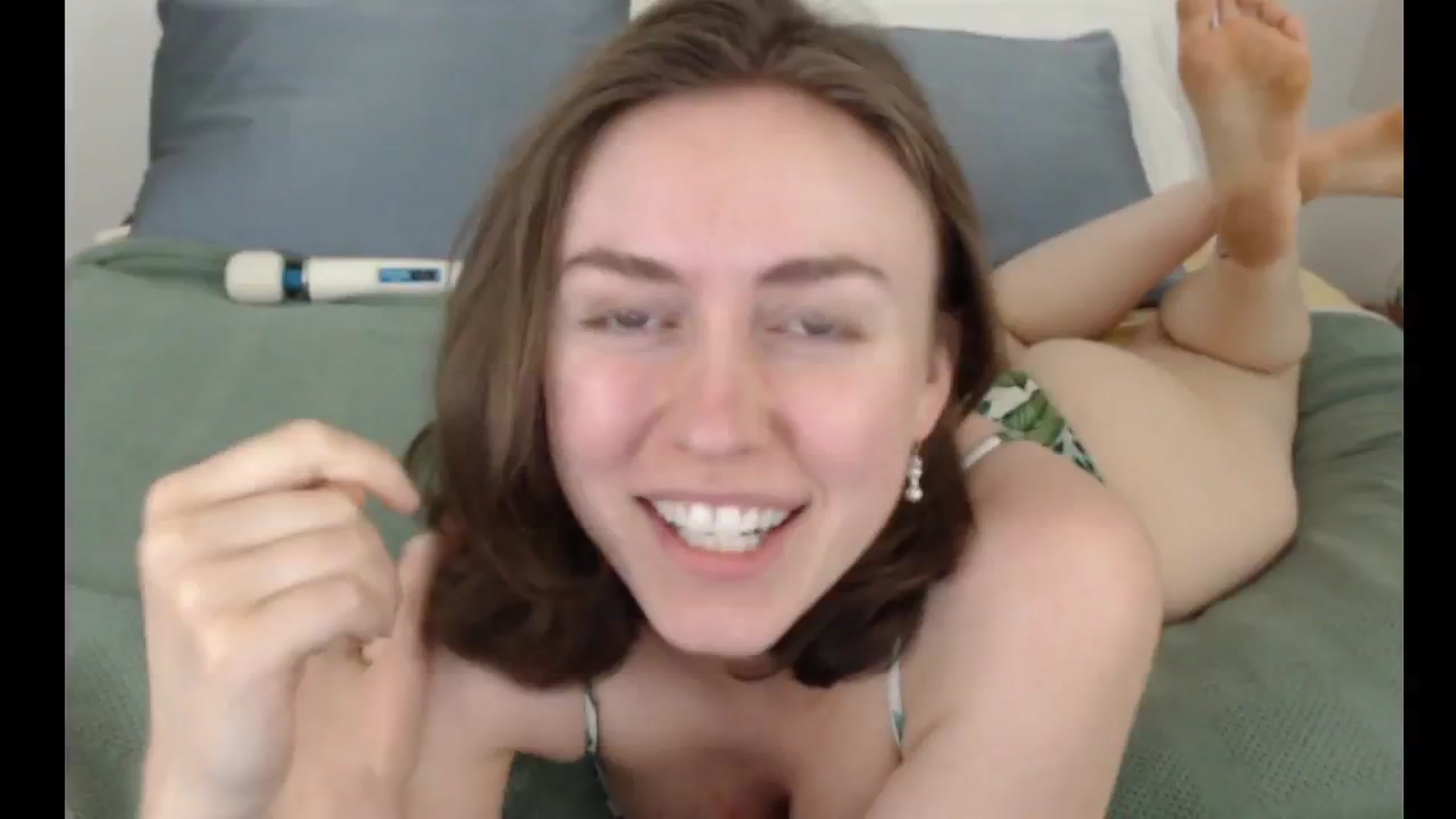 Gallery image thumbnail from mia_costa's myfreecams stream on, 06/15/2024, 20:14 image 2 of 20