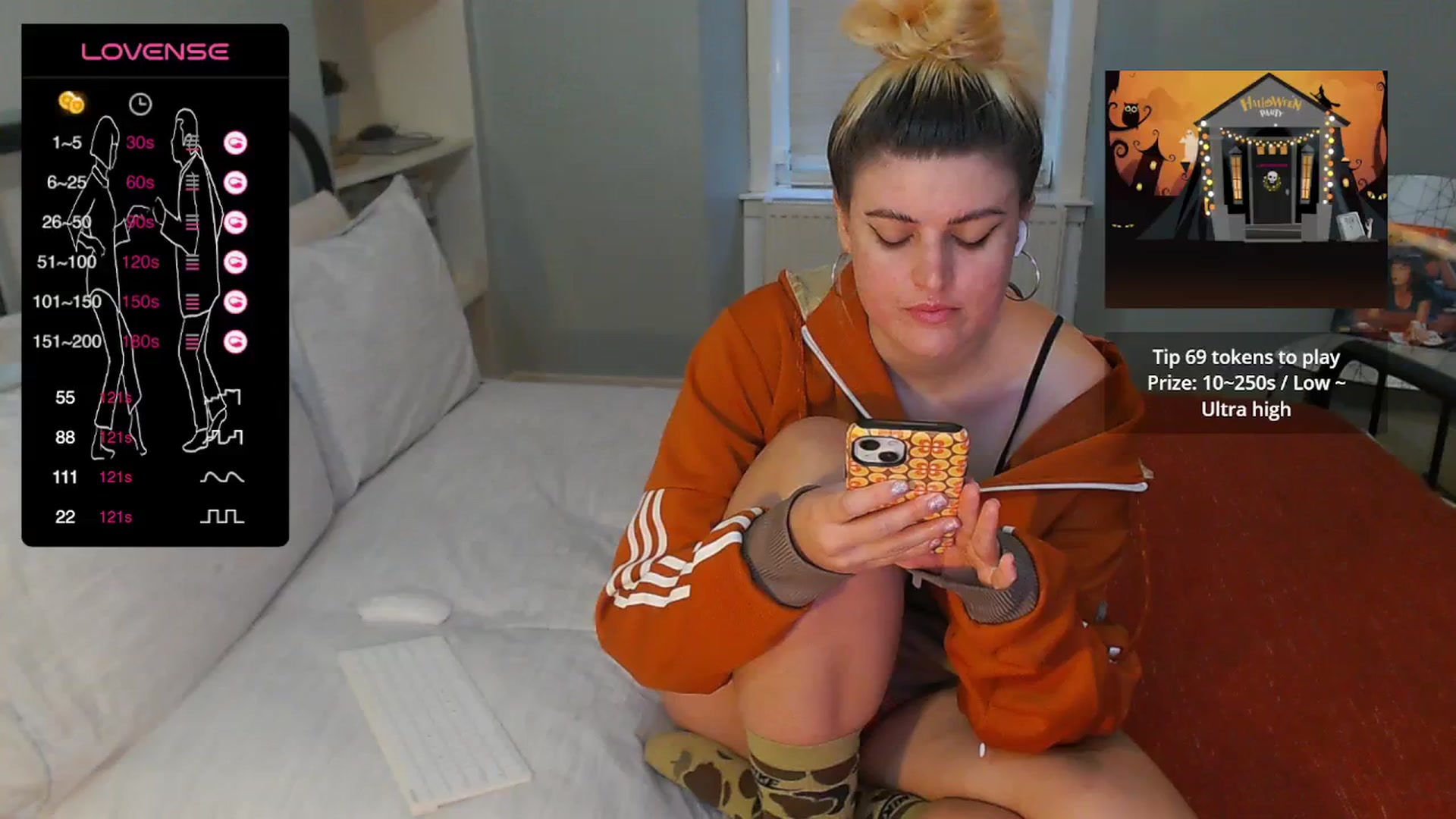 Gallery image thumbnail from miawallace___'s myfreecams stream on, 10/27/2023, 16:04 image 19 of 20