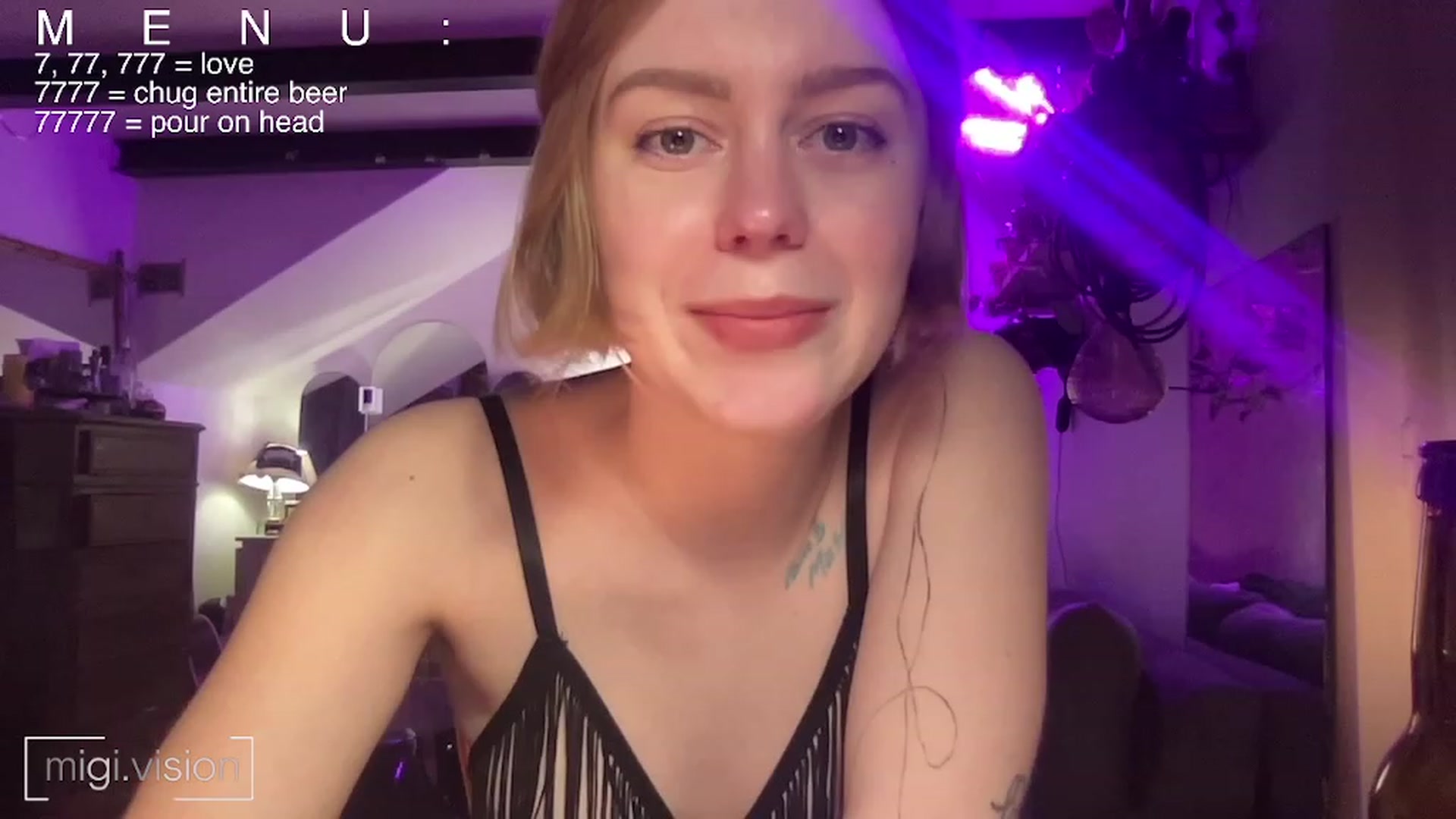 Gallery image thumbnail from migistardust's myfreecams stream on, 12/23/2022, 18:01 image 8 of 20