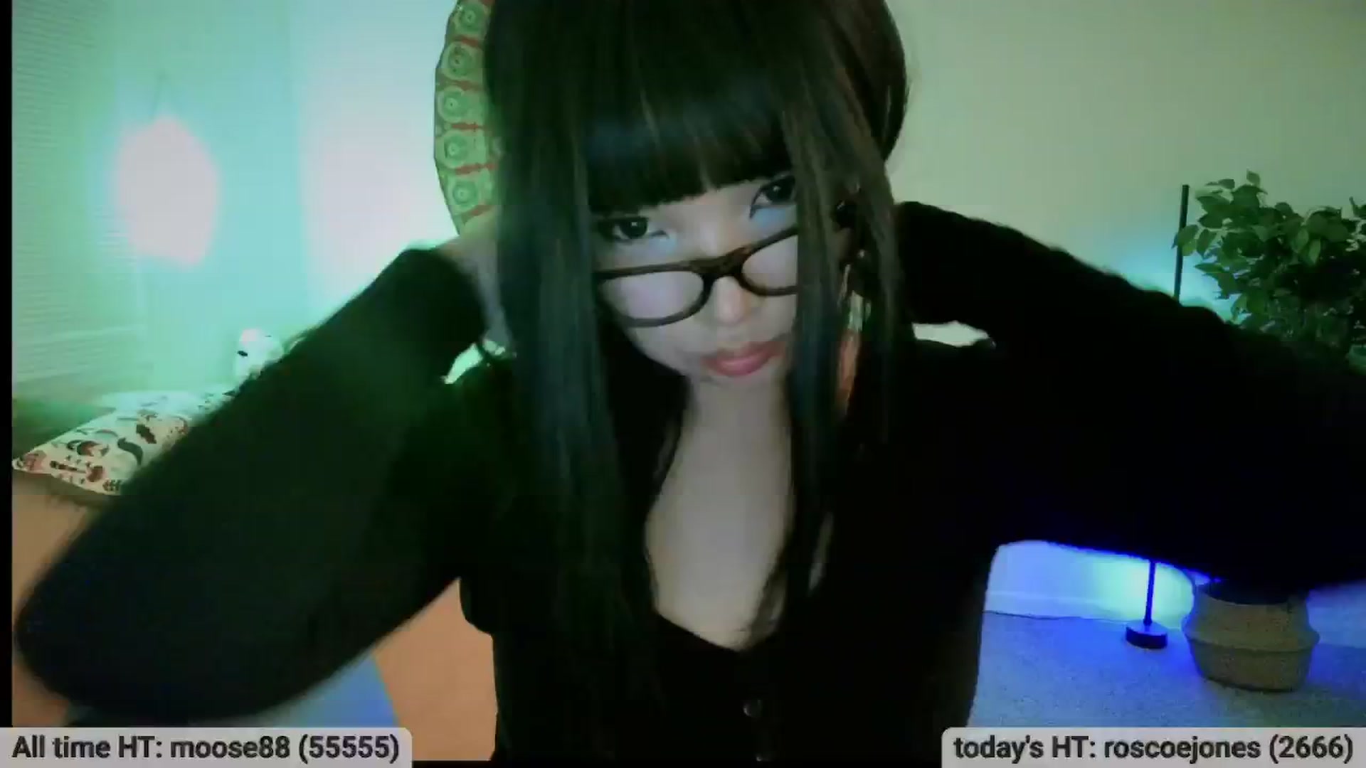 Gallery image thumbnail from mikachu's myfreecams stream on, 01/27/2026, 05:11 image 12 of 20