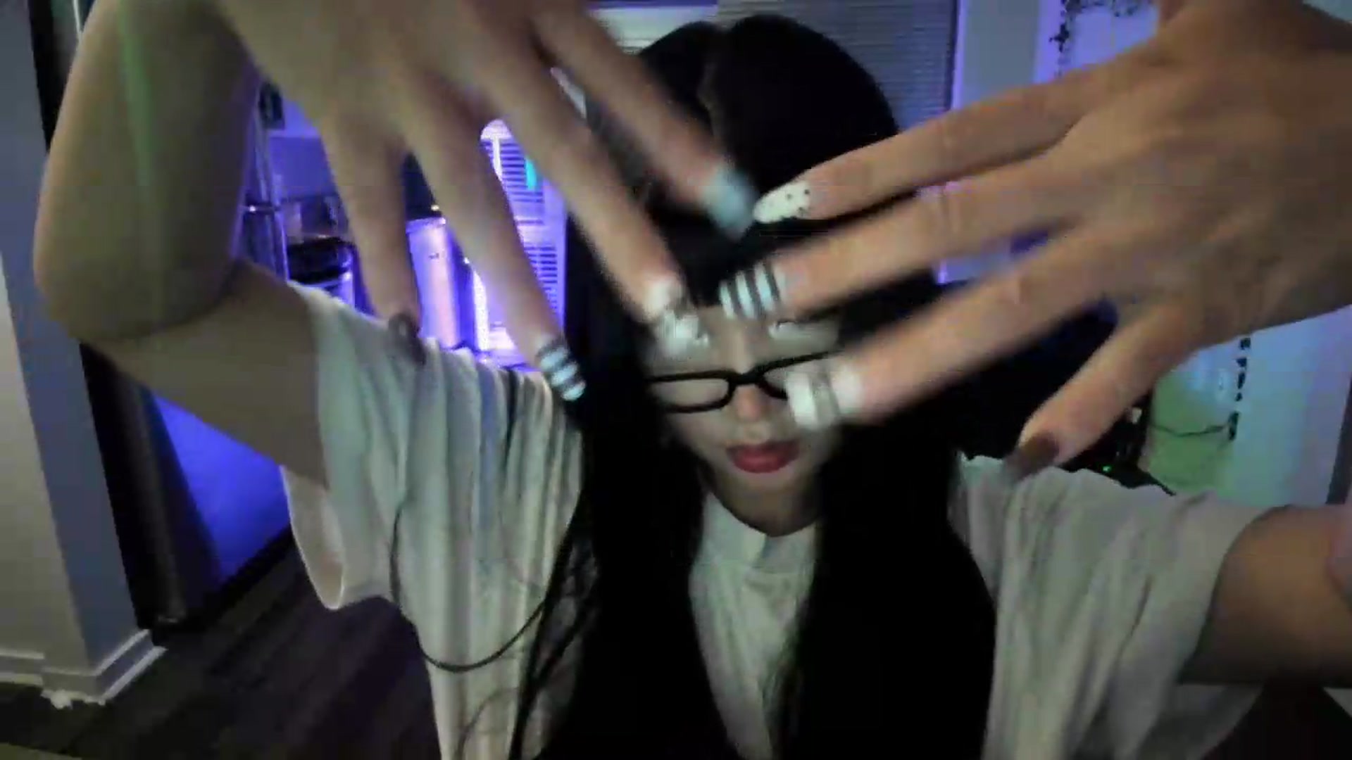 Gallery image thumbnail from mikachu's myfreecams stream on, 08/18/2026, 04:03 image 11 of 20