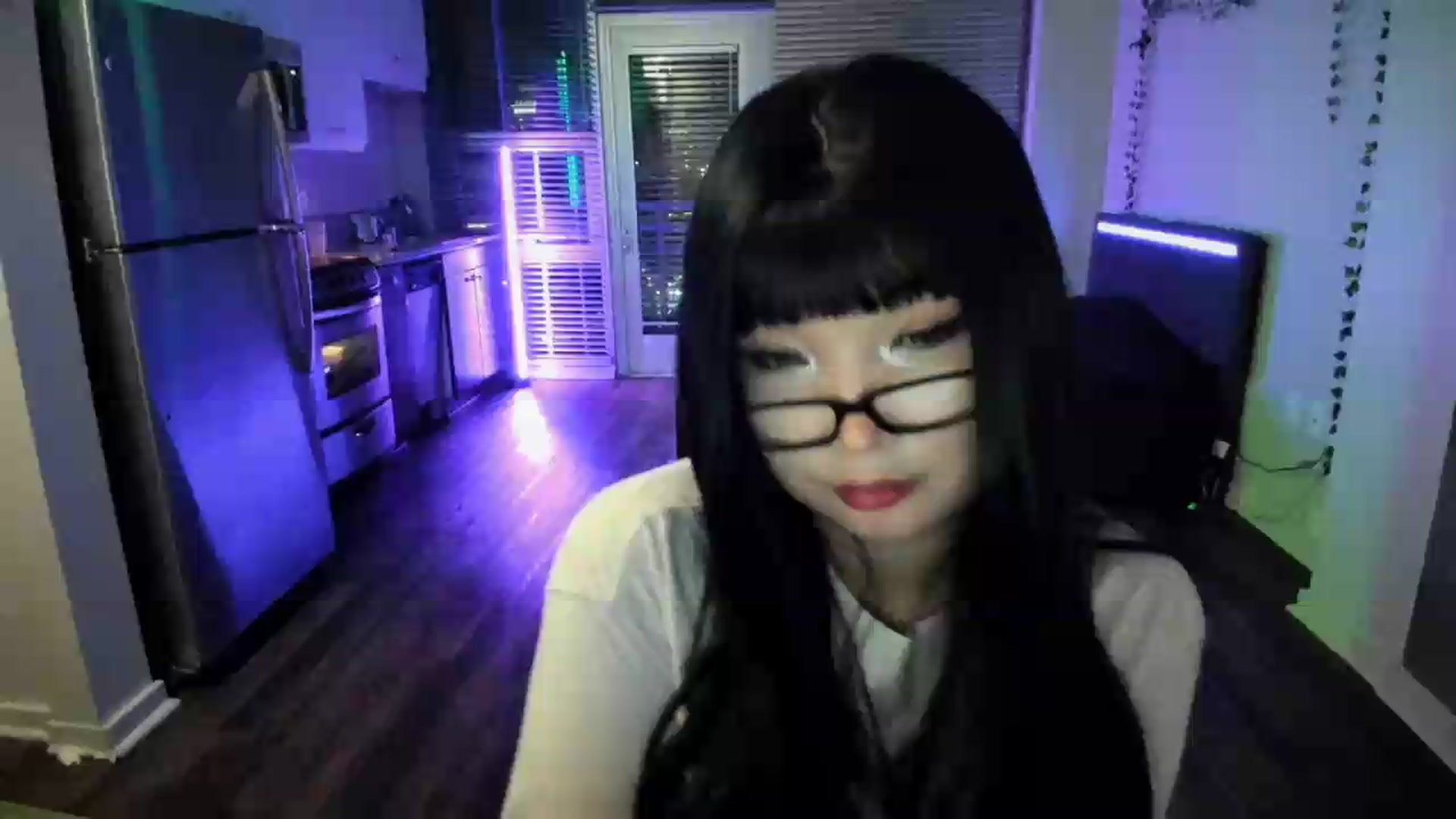 Gallery image thumbnail from mikachu's myfreecams stream on, 08/18/2026, 04:03 image 12 of 20