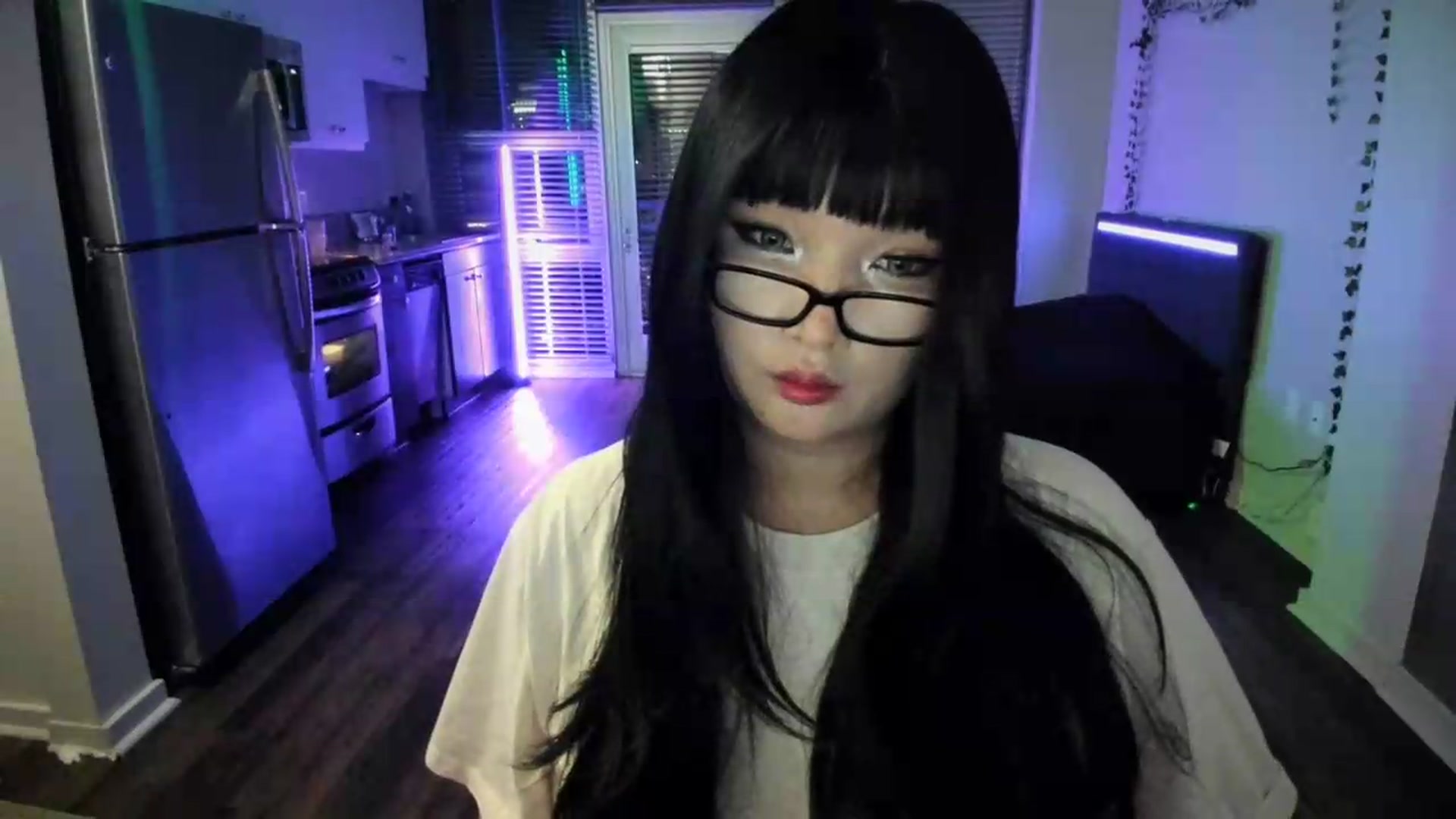 Gallery image thumbnail from mikachu's myfreecams stream on, 08/18/2026, 04:03 image 5 of 20