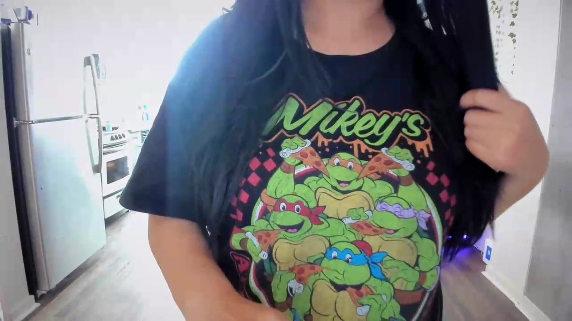 Gallery image thumbnail from mikachu's myfreecams stream on, 08/21/2026, 01:43 image 8 of 20