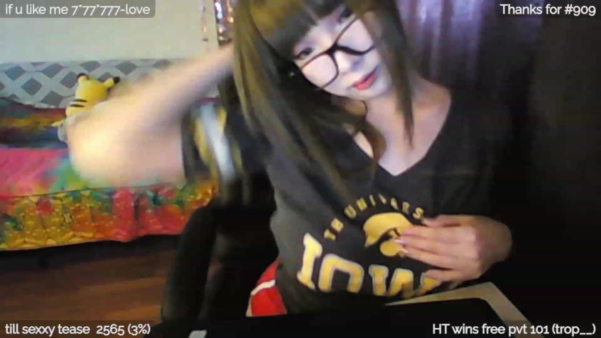 Gallery image thumbnail from mikachu_'s myfreecams stream on, 07/29/2023, 02:15 image 1 of 20