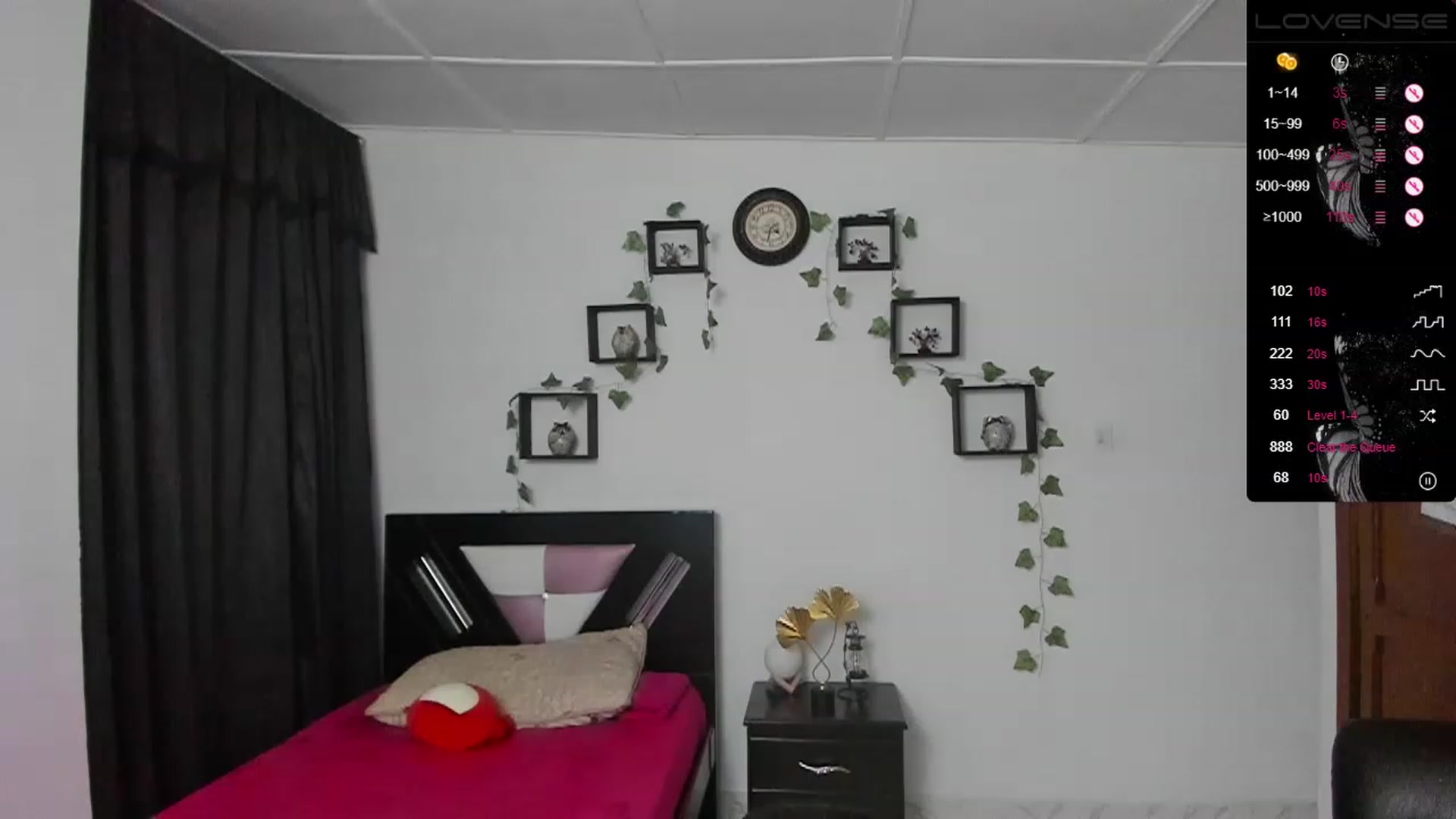 Gallery image thumbnail from milania_stark's myfreecams stream on, 12/01/2022, 03:04 image 7 of 20