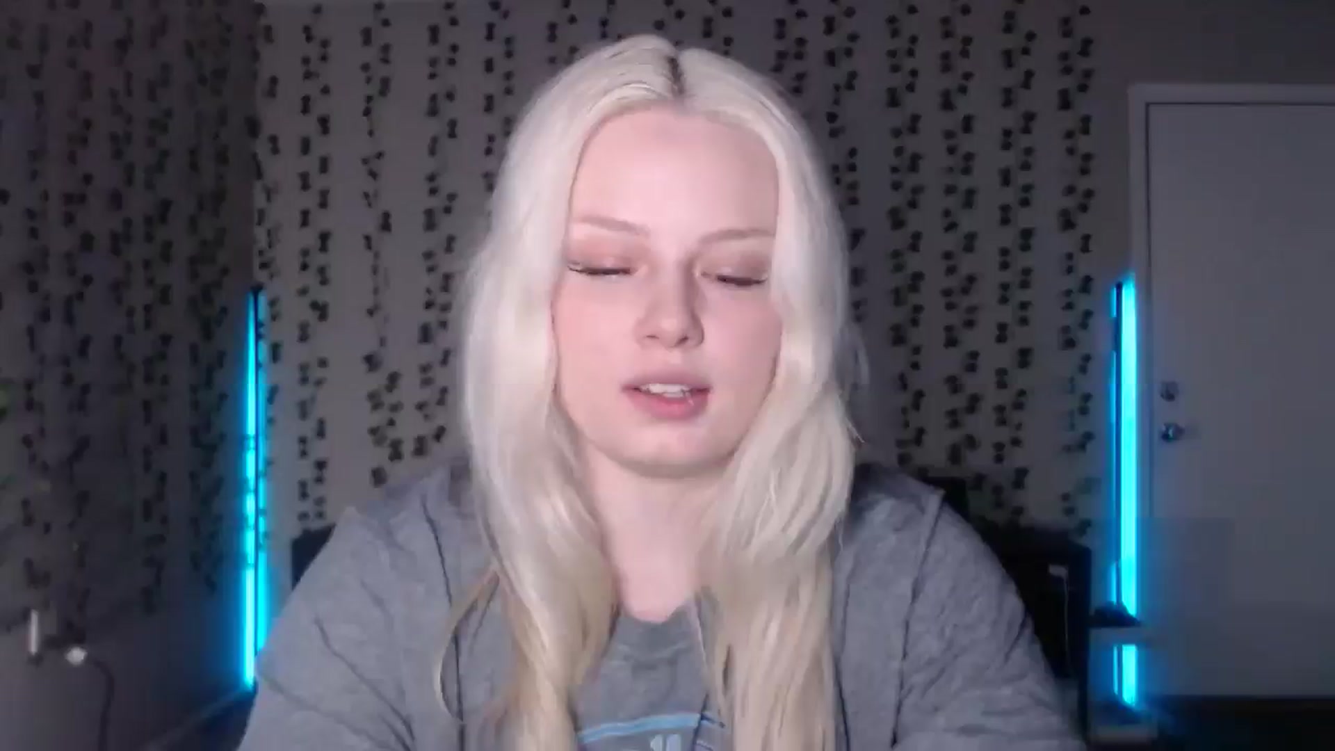 Gallery image thumbnail from milehighminx's myfreecams stream on, 03/26/2026, 13:14 image 5 of 20