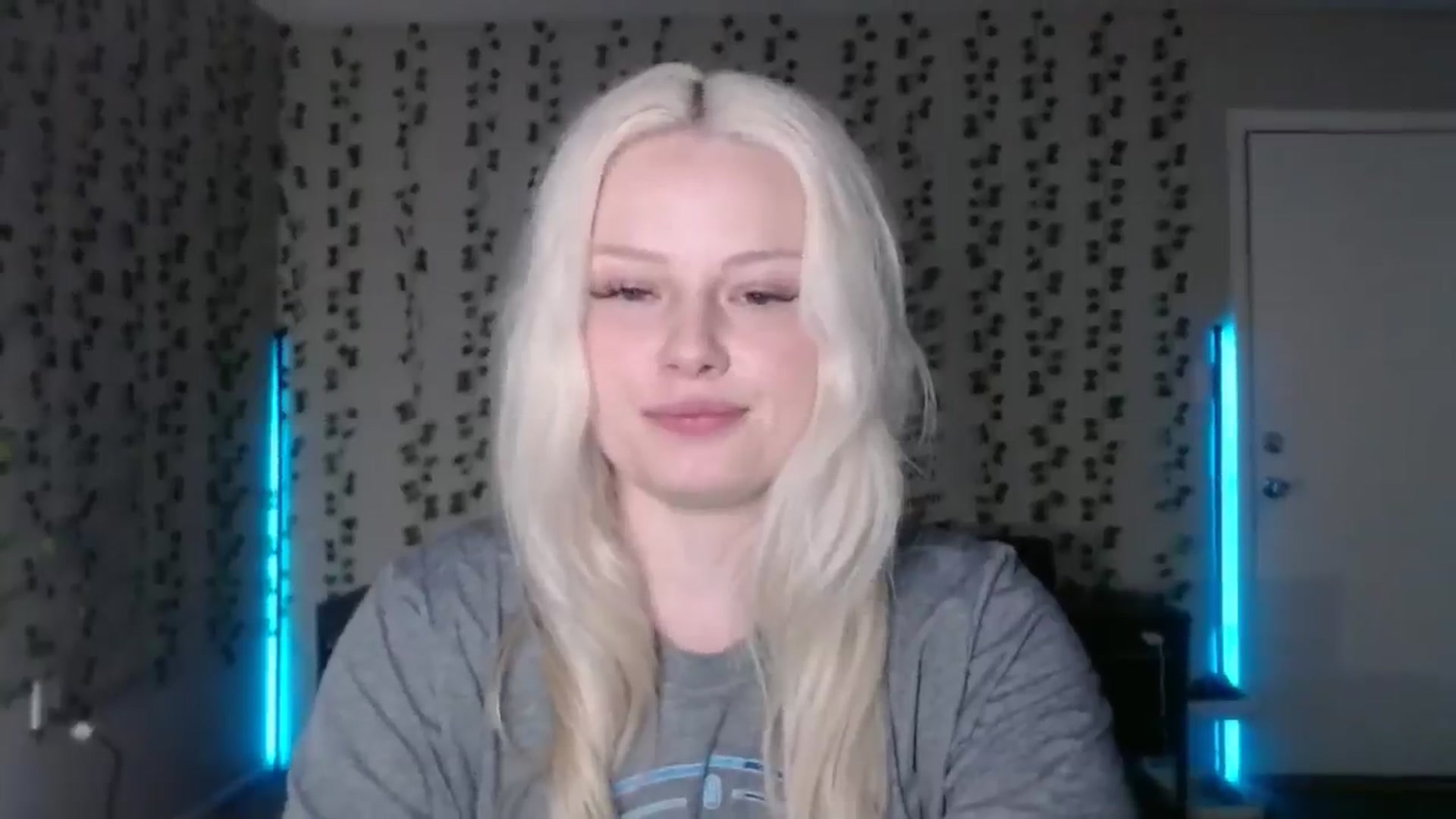 Gallery image thumbnail from milehighminx's myfreecams stream on, 03/26/2026, 13:14 image 7 of 20