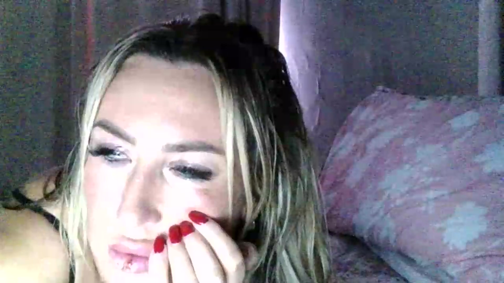 Gallery image thumbnail from milf43lisa's myfreecams stream on, 08/13/2026, 10:45 image 19 of 20