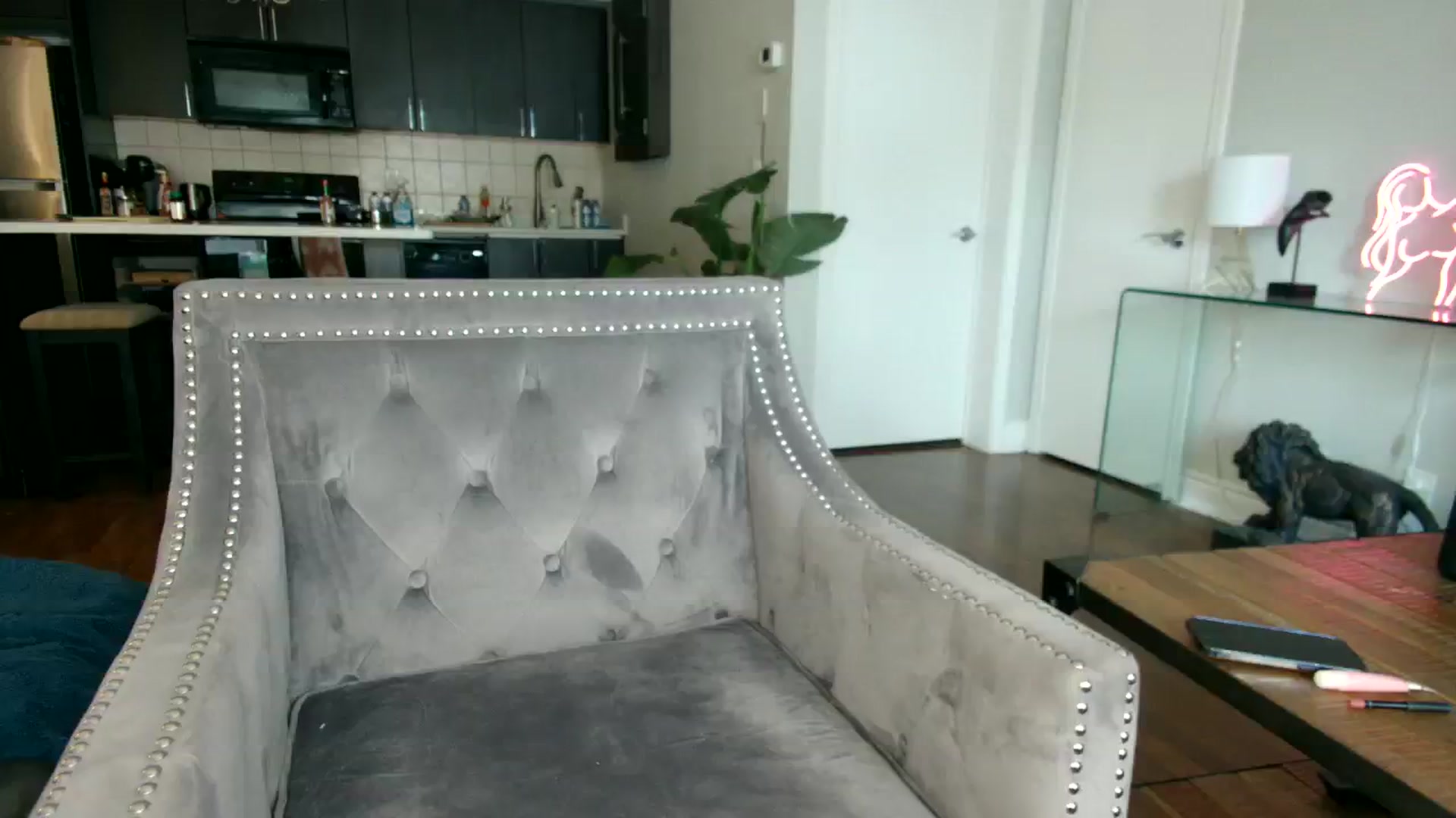 Gallery image thumbnail from milfybaby's myfreecams stream on, 08/17/2023, 16:31 image 3 of 20