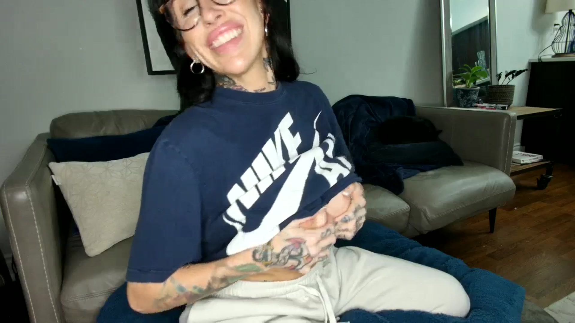 Gallery image thumbnail from milfybaby's myfreecams stream on, 09/01/2023, 04:35 image 8 of 20