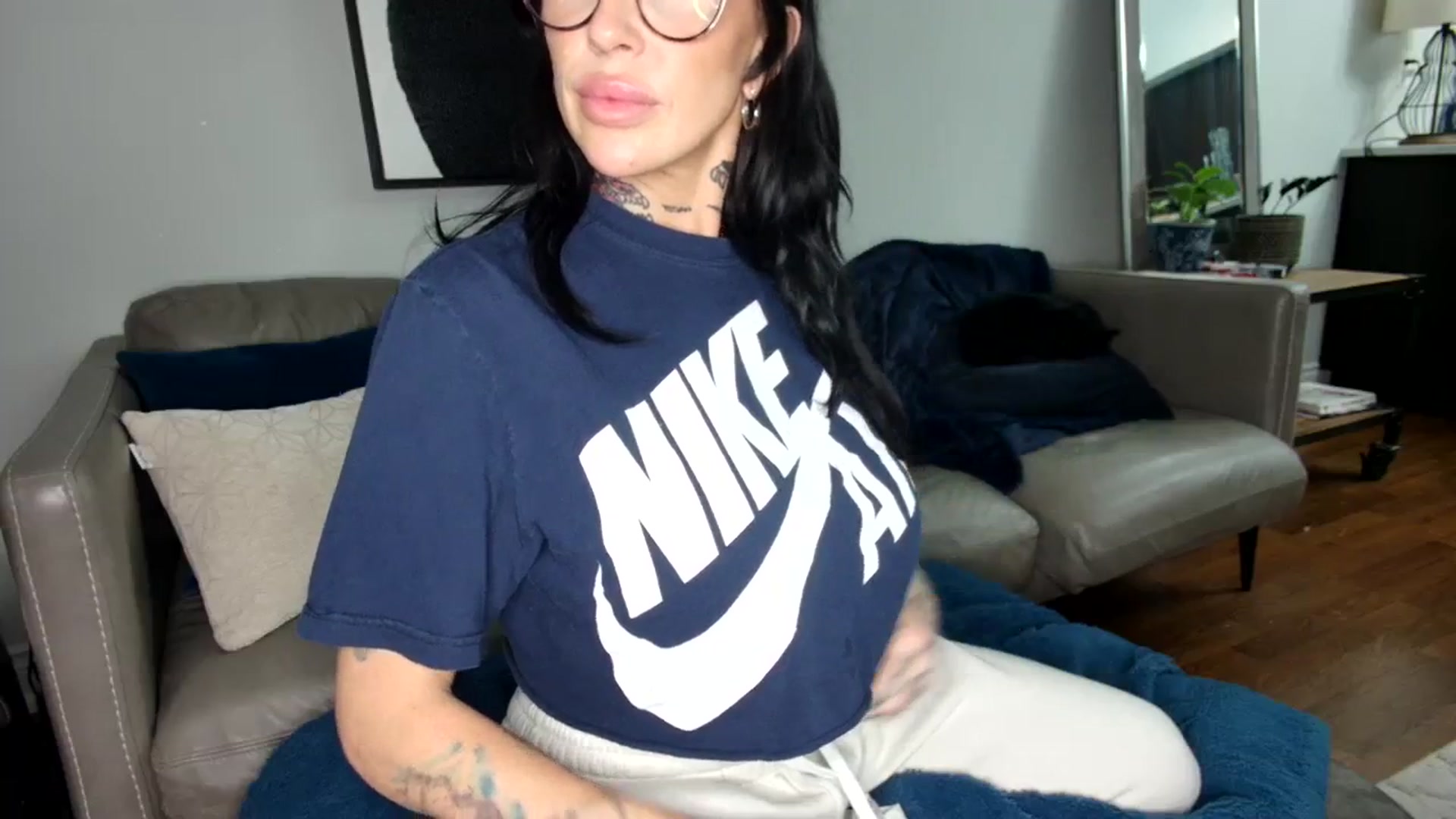 Gallery image thumbnail from milfybaby's myfreecams stream on, 09/01/2023, 04:35 image 7 of 20