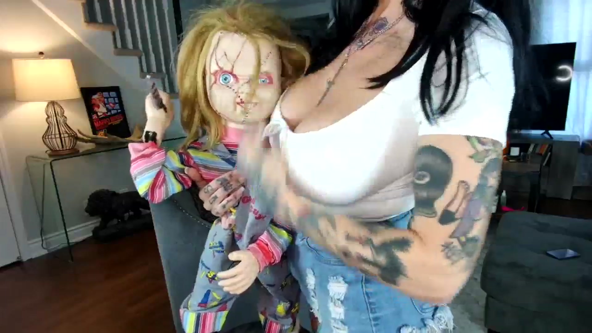 Gallery image thumbnail from milfybaby's myfreecams stream on, 09/19/2023, 15:57 image 15 of 20