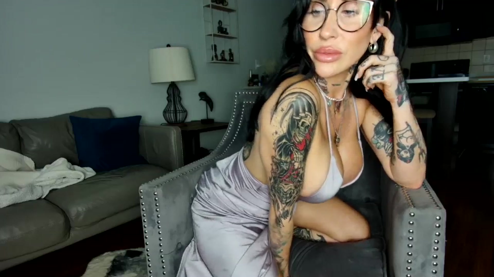 Gallery image thumbnail from milfybaby's myfreecams stream on, 09/28/2023, 12:59 image 11 of 20