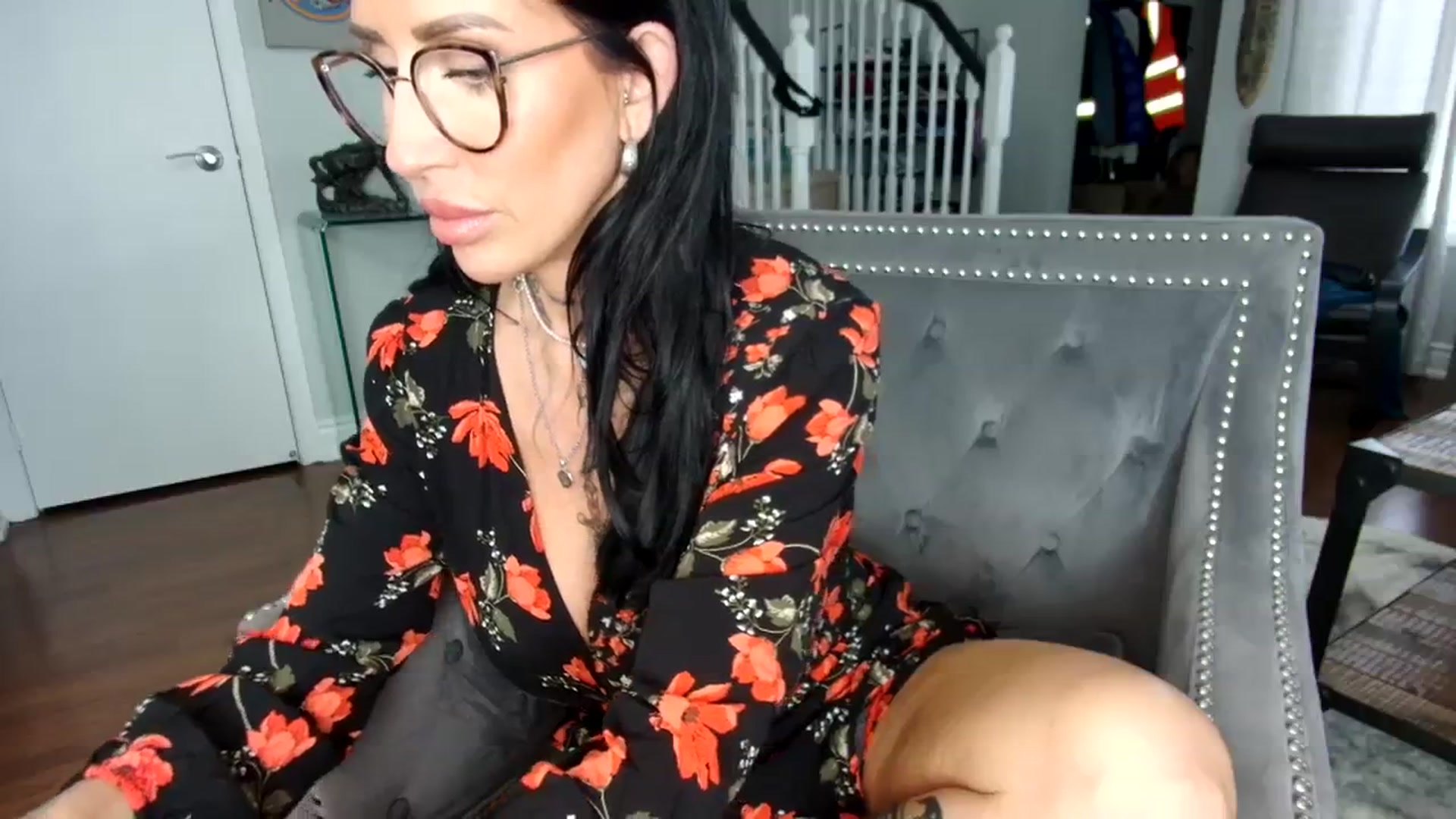 Gallery image thumbnail from milfybaby's myfreecams stream on, 09/28/2023, 18:00 image 18 of 20
