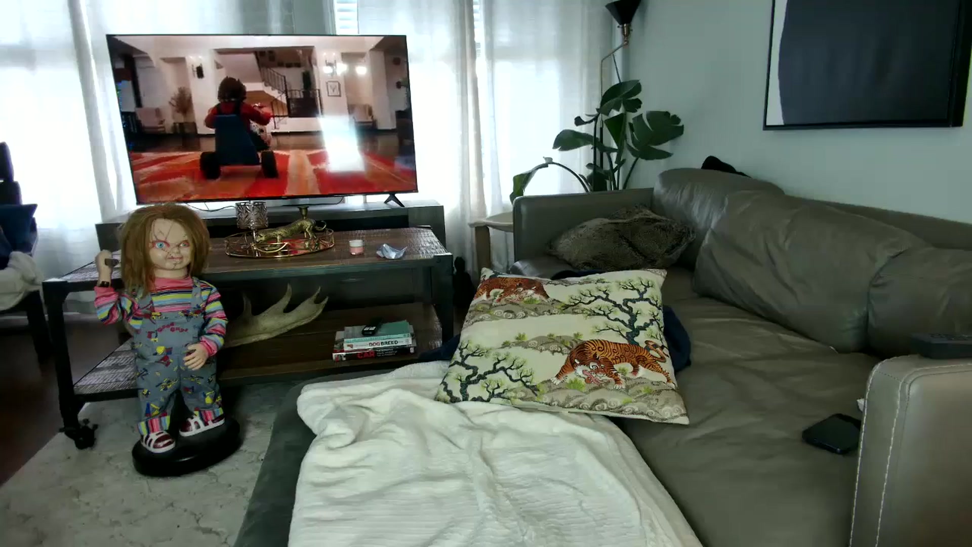 Gallery image thumbnail from milfybaby's myfreecams stream on, 10/17/2023, 17:56 image 9 of 20