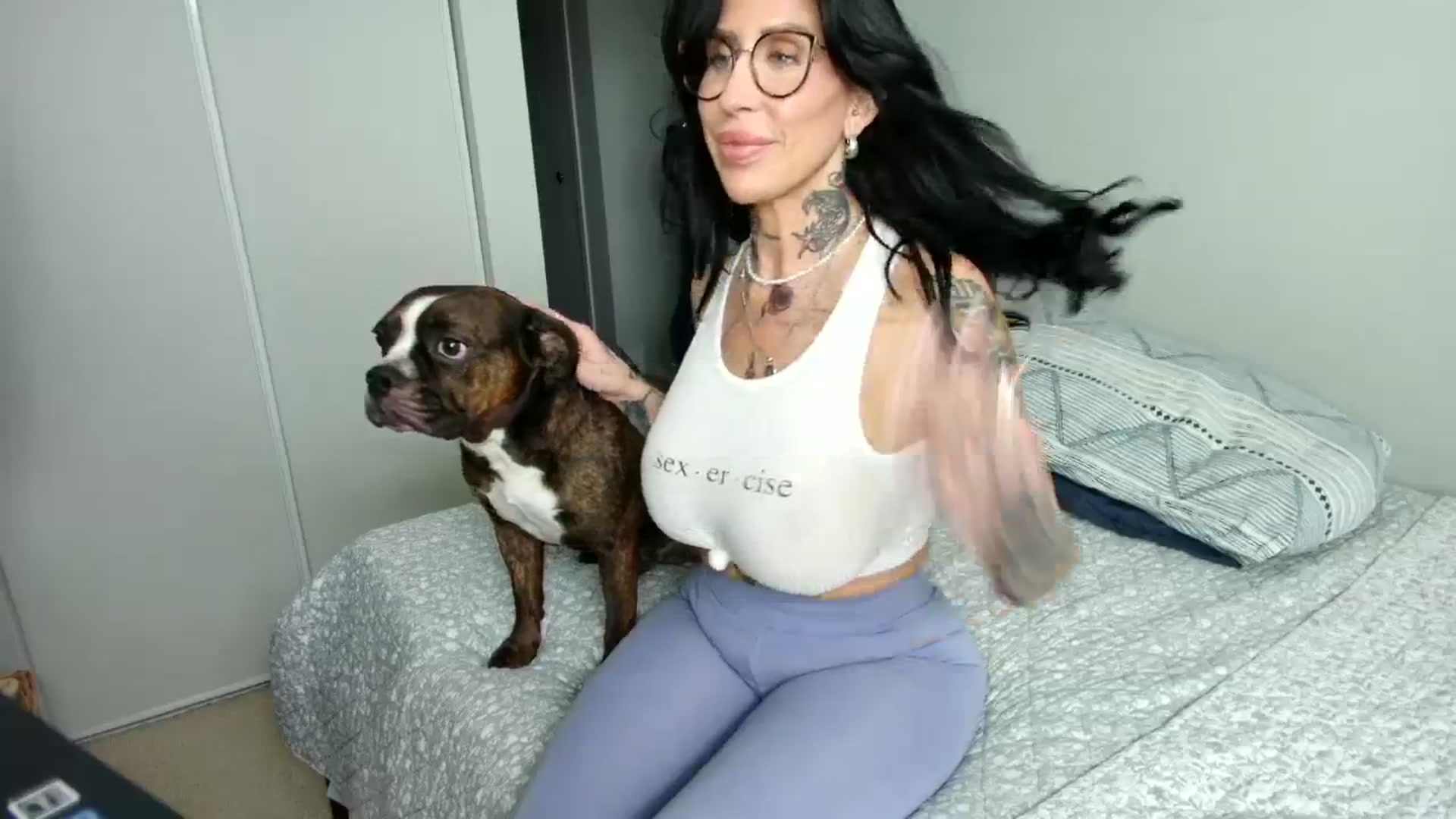 Gallery image thumbnail from milfybaby's myfreecams stream on, 10/25/2023, 16:36 image 2 of 20