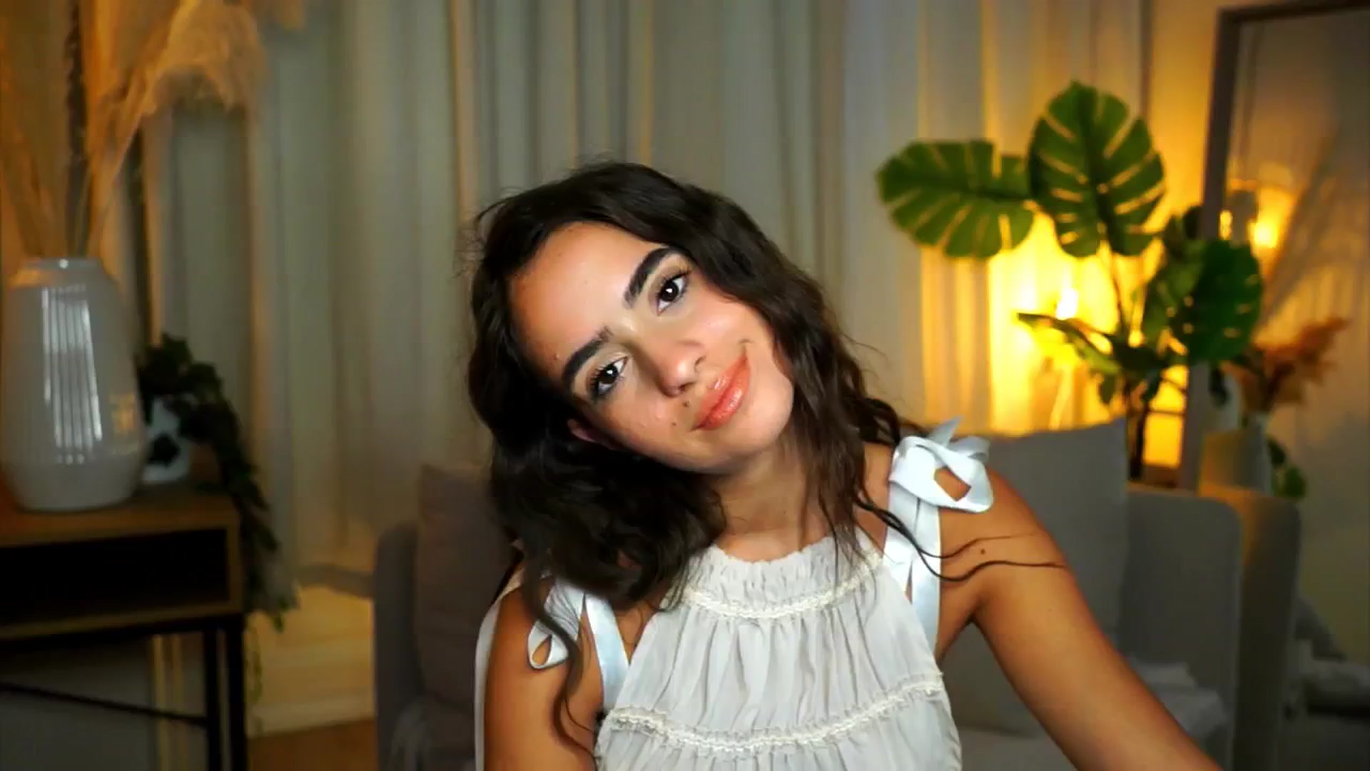 Gallery image thumbnail from milkyway_'s myfreecams stream on, 07/17/2025, 12:58 image 12 of 20