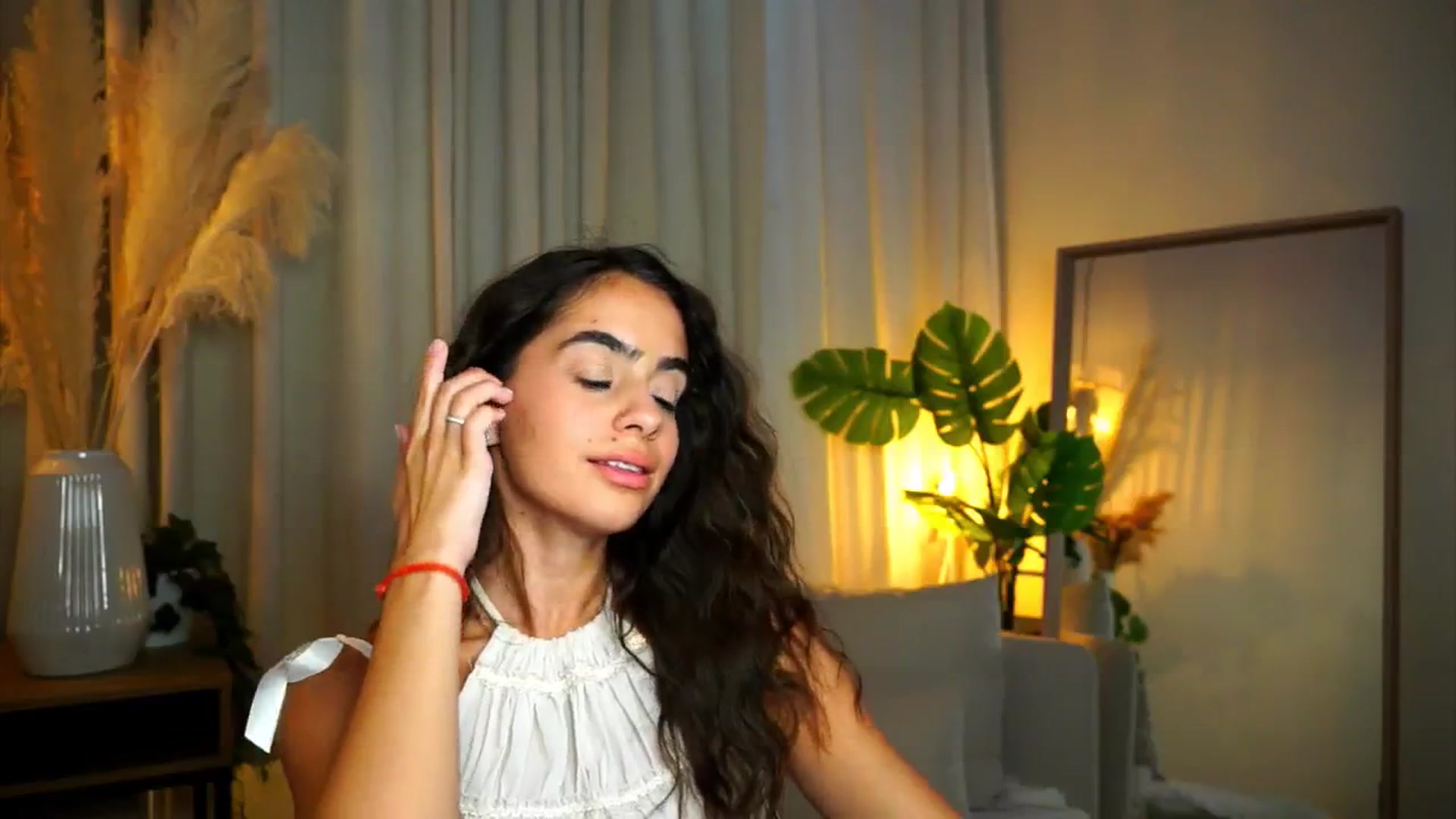Gallery image thumbnail from milkyway_'s myfreecams stream on, 07/17/2025, 16:34 image 19 of 20