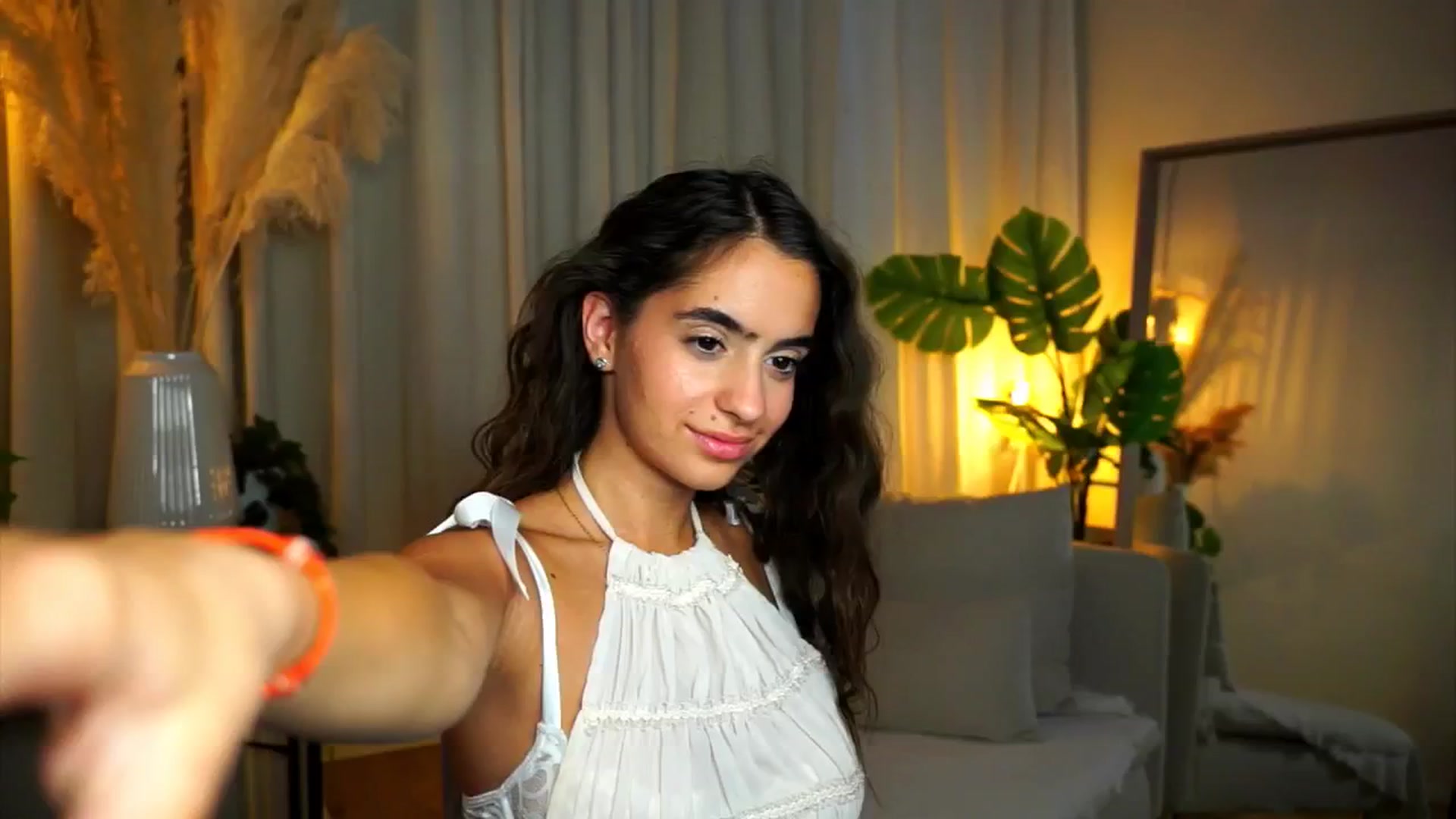 Gallery image thumbnail from milkyway_'s myfreecams stream on, 07/17/2025, 17:29 image 2 of 20