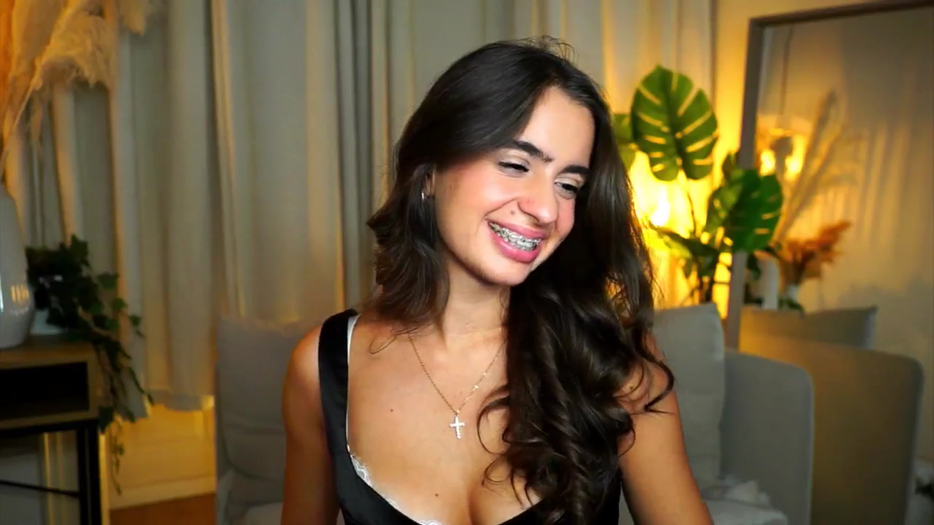 Gallery image thumbnail from milkyway_'s myfreecams stream on, 07/22/2025, 19:13 image 13 of 20