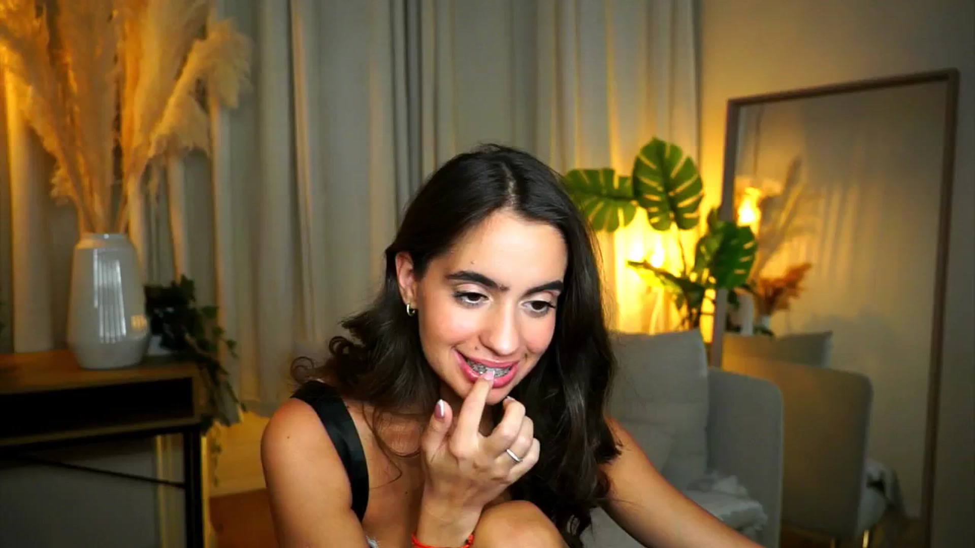 Gallery image thumbnail from milkyway_'s myfreecams stream on, 07/22/2025, 21:06 image 12 of 20