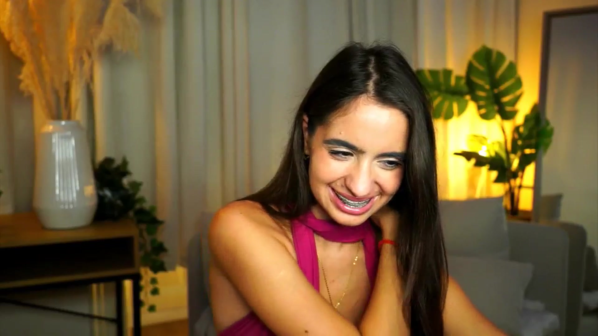 Gallery image thumbnail from milkyway_'s myfreecams stream on, 07/28/2025, 16:53 image 6 of 20