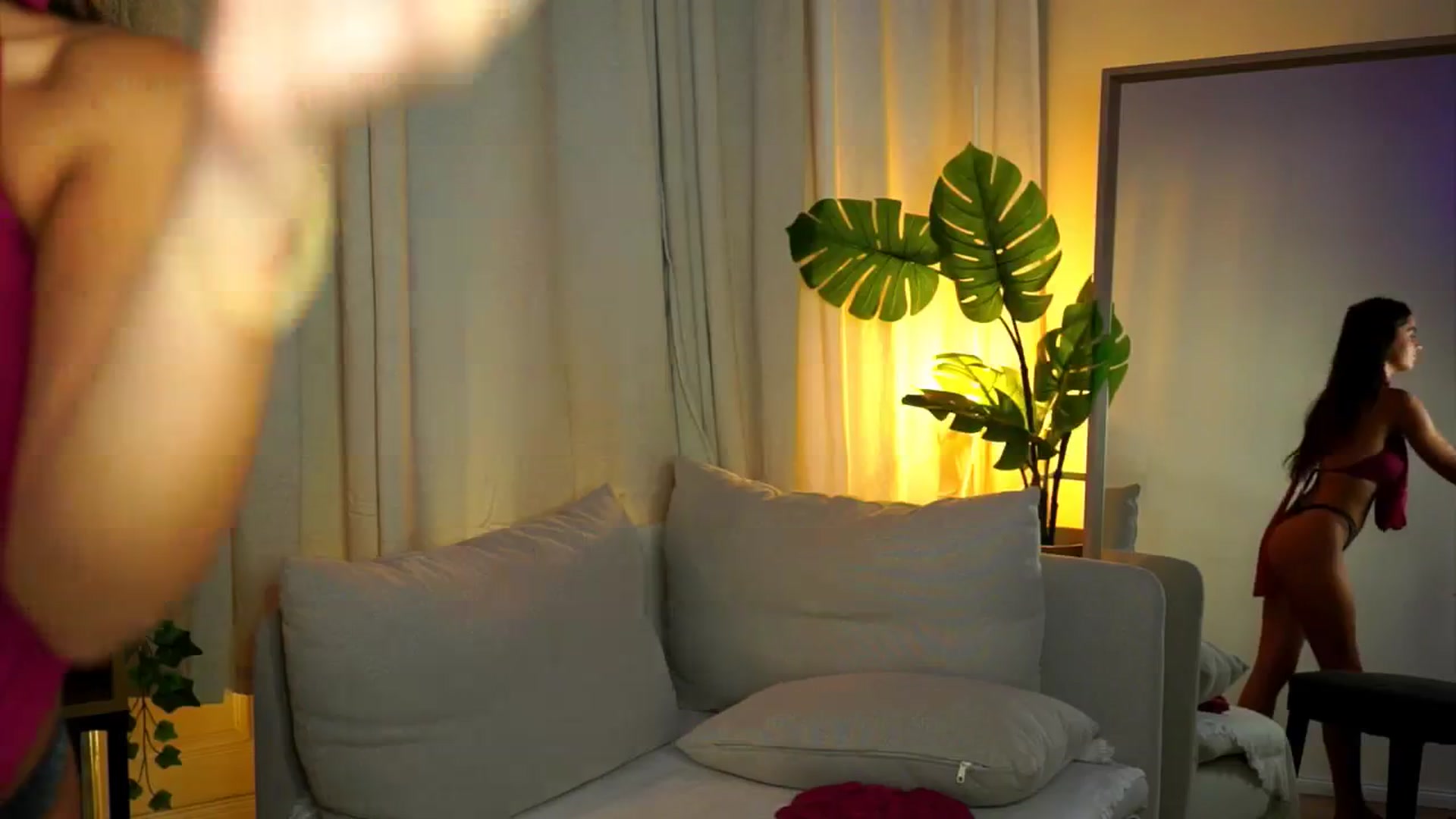 Gallery image thumbnail from milkyway_'s myfreecams stream on, 07/28/2025, 21:22 image 11 of 20