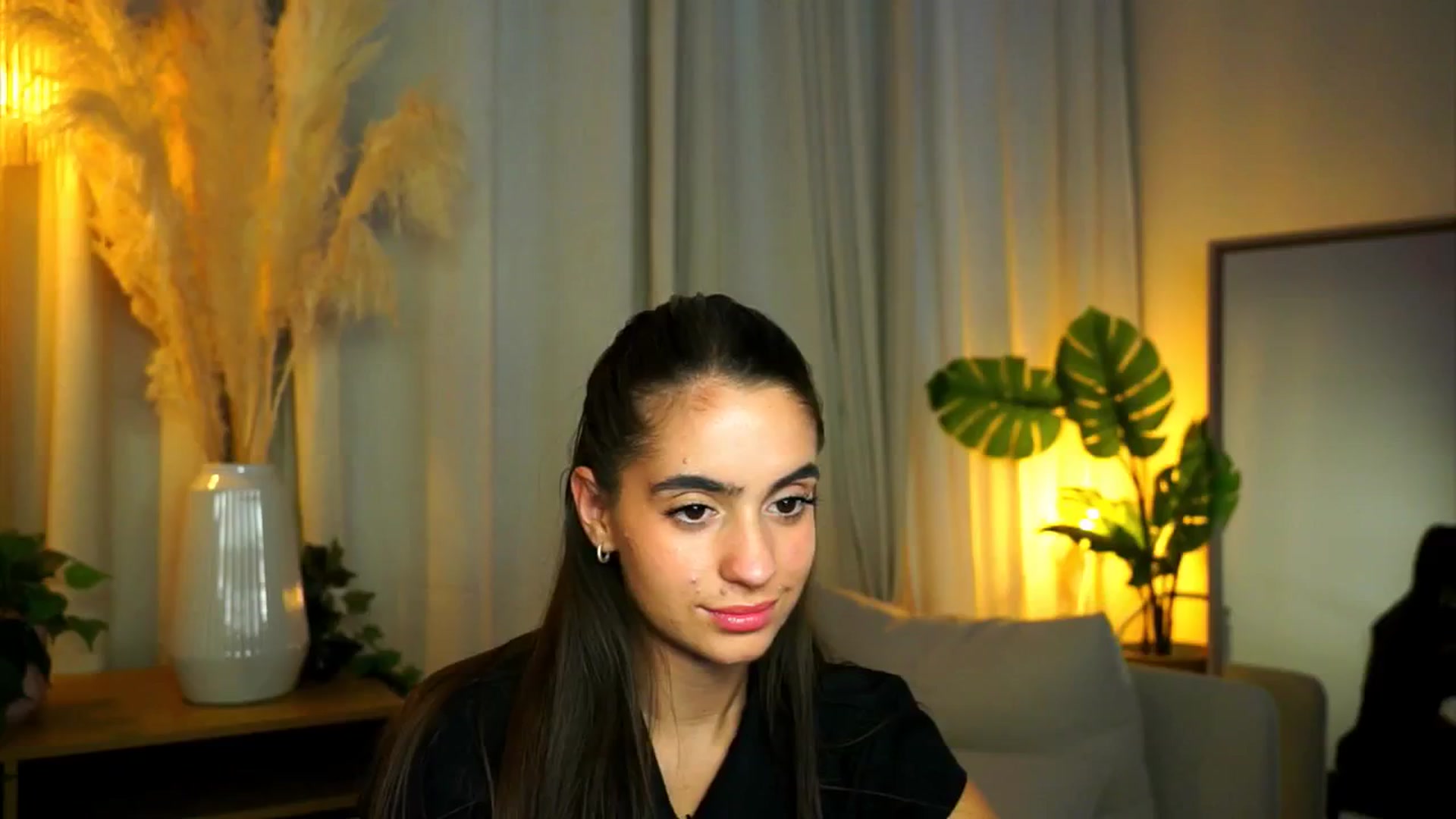 Gallery image thumbnail from milkyway_'s myfreecams stream on, 07/31/2025, 17:48 image 1 of 20