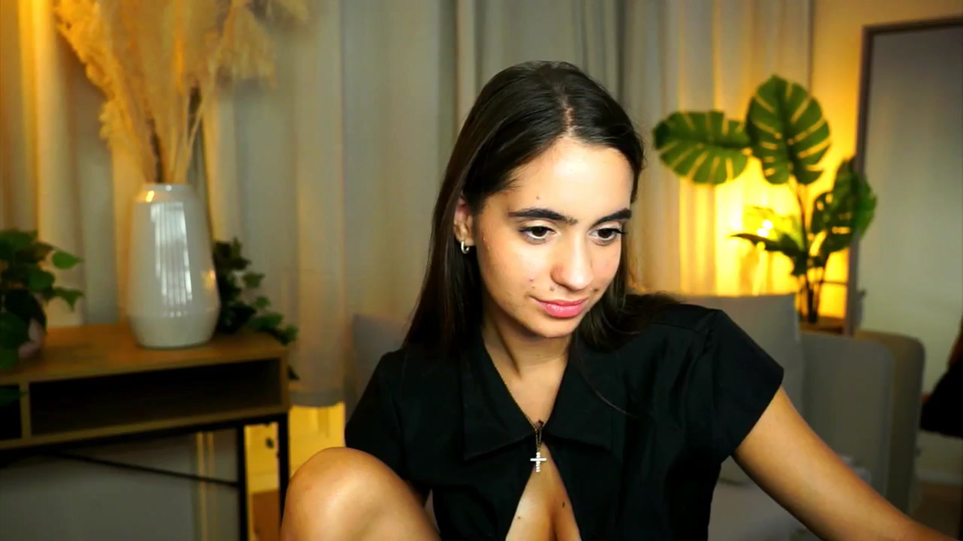 Gallery image thumbnail from milkyway_'s myfreecams stream on, 07/31/2025, 20:26 image 17 of 20