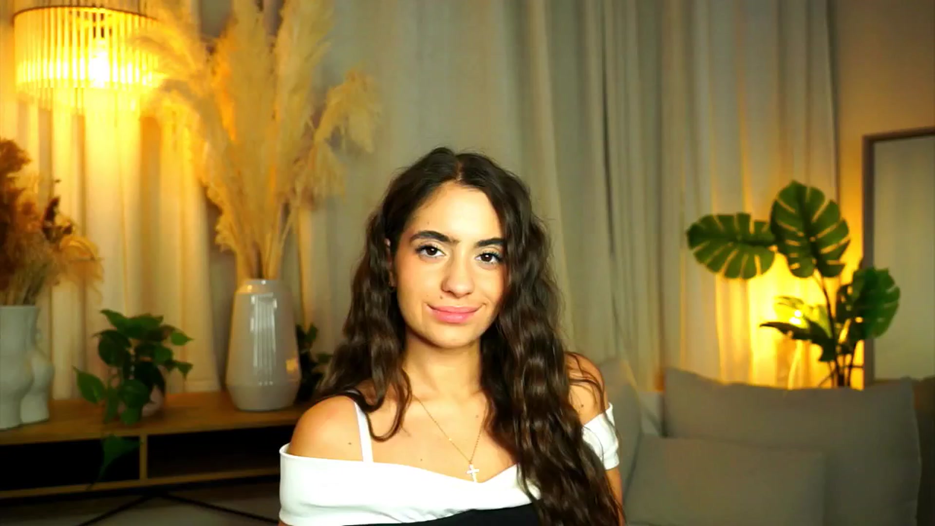 Gallery image thumbnail from milkyway_'s myfreecams stream on, 08/04/2025, 19:39 image 1 of 20